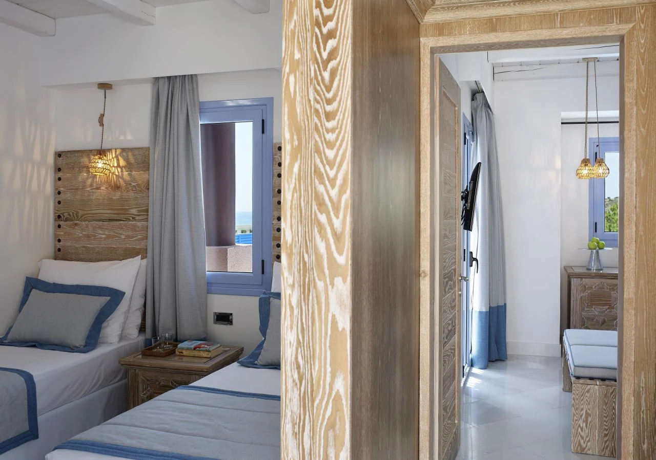 Family Room Superior