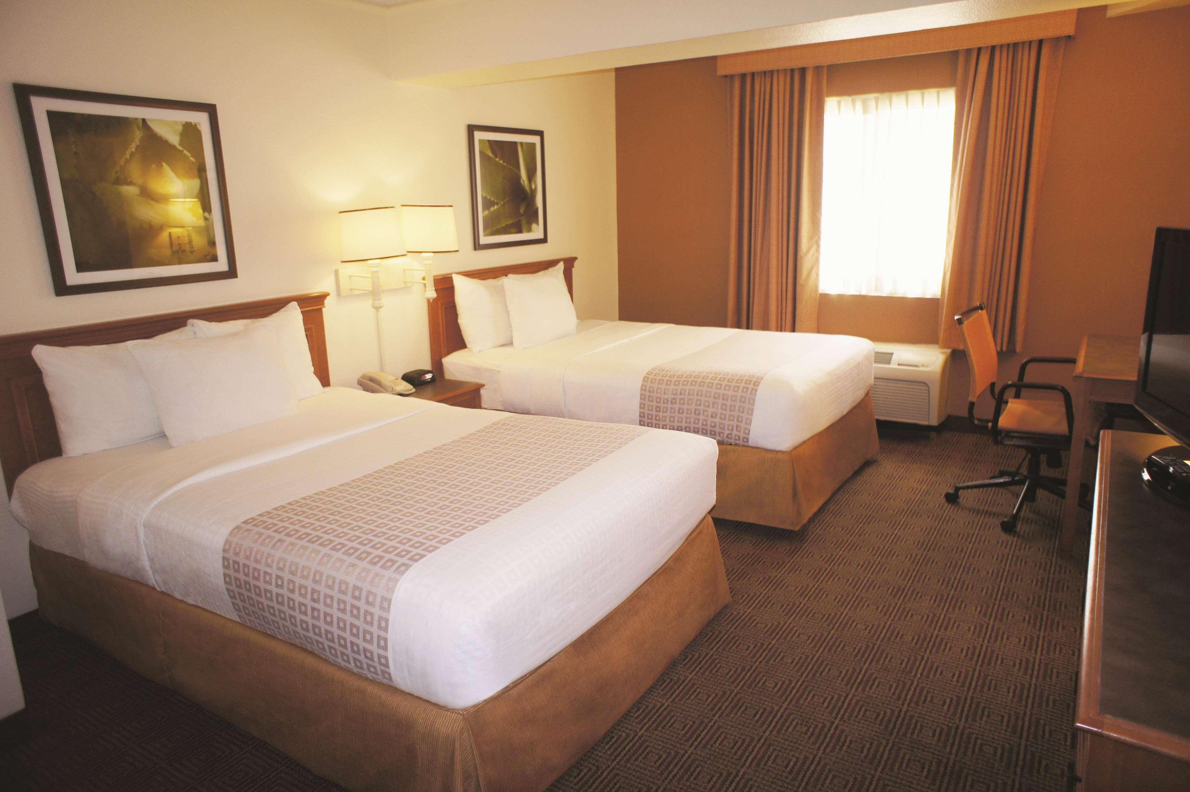 Room Two Double Beds