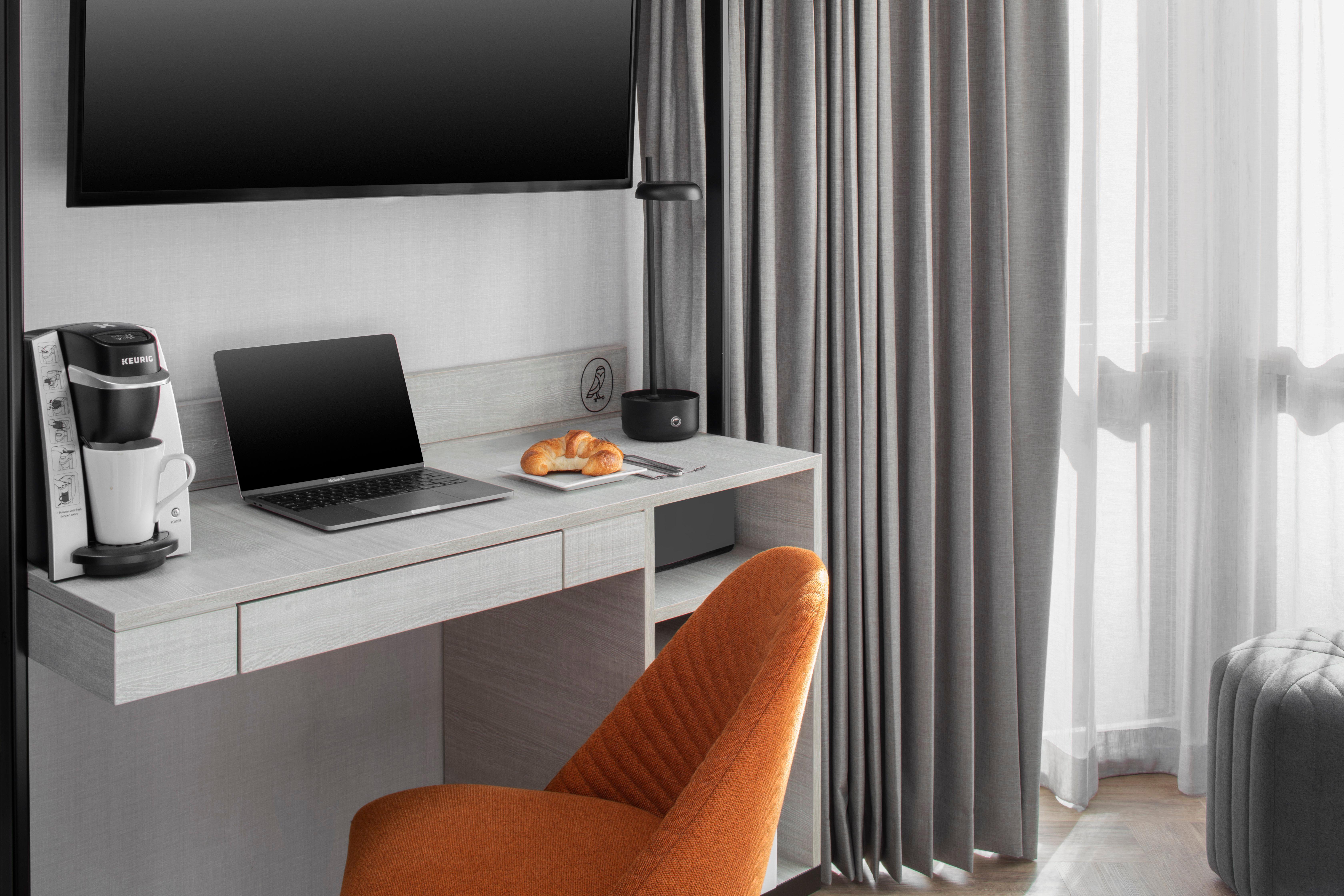 Double Accessible King Size Bed