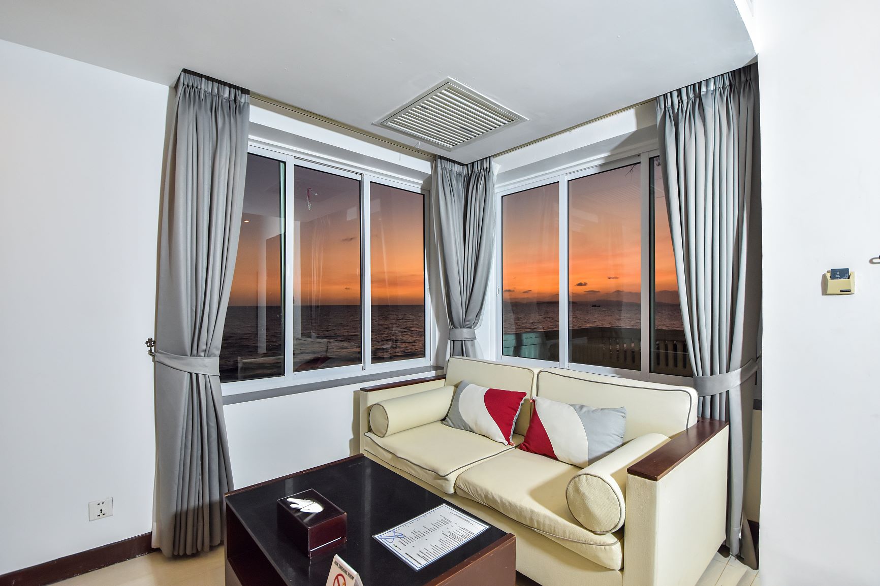 Double One Bedroom One Bathroom