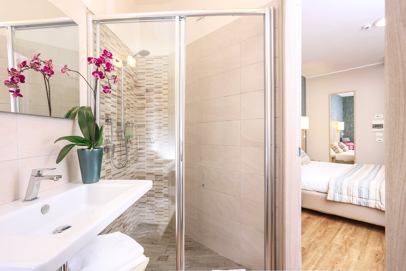 Double or Twin Standard