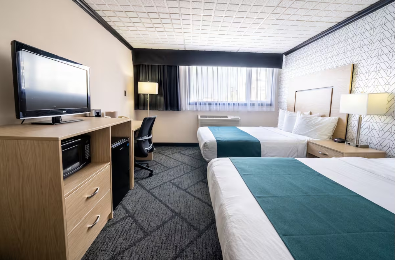 Double Two Queen Beds