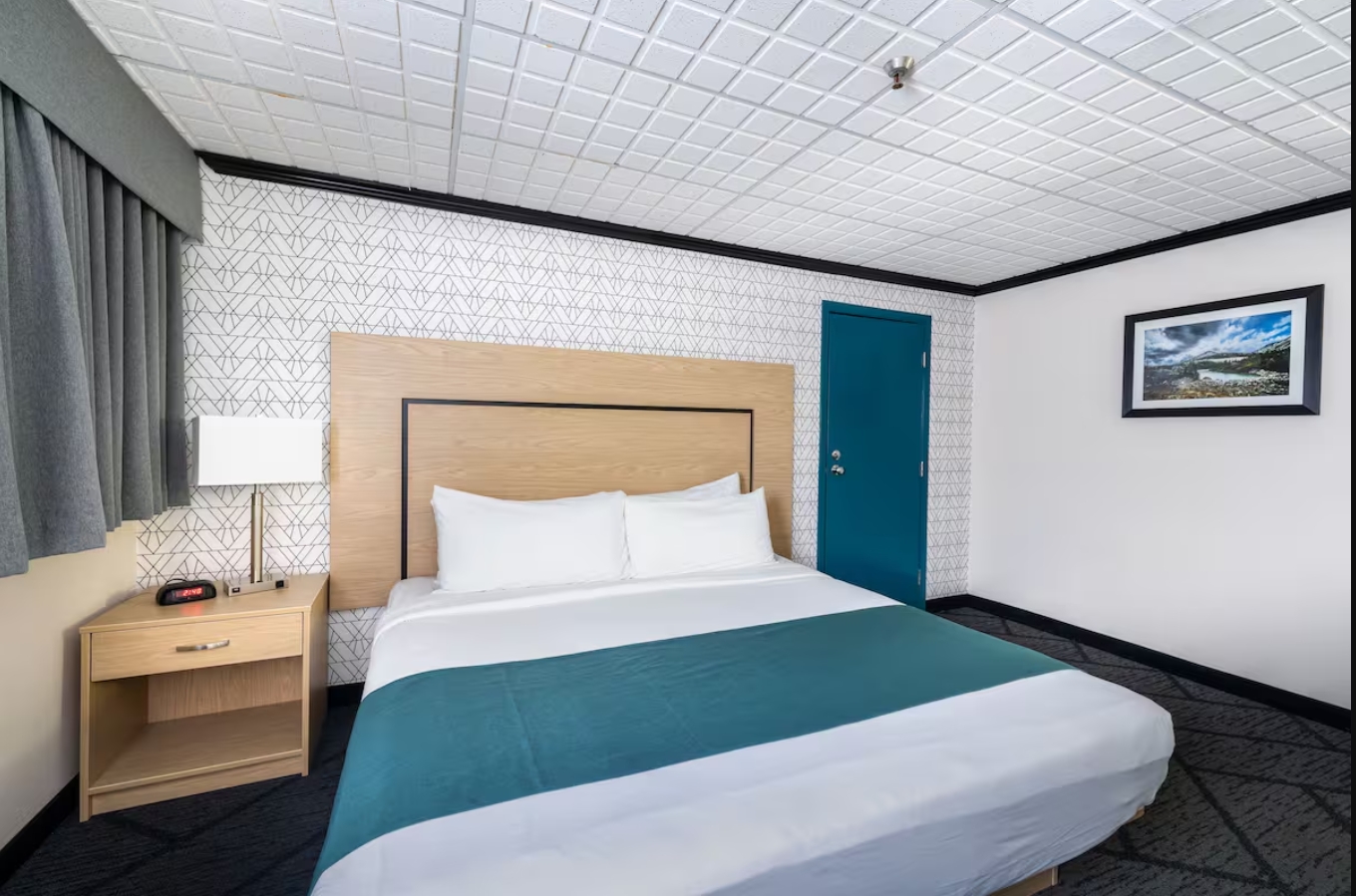 Double King Size Bed