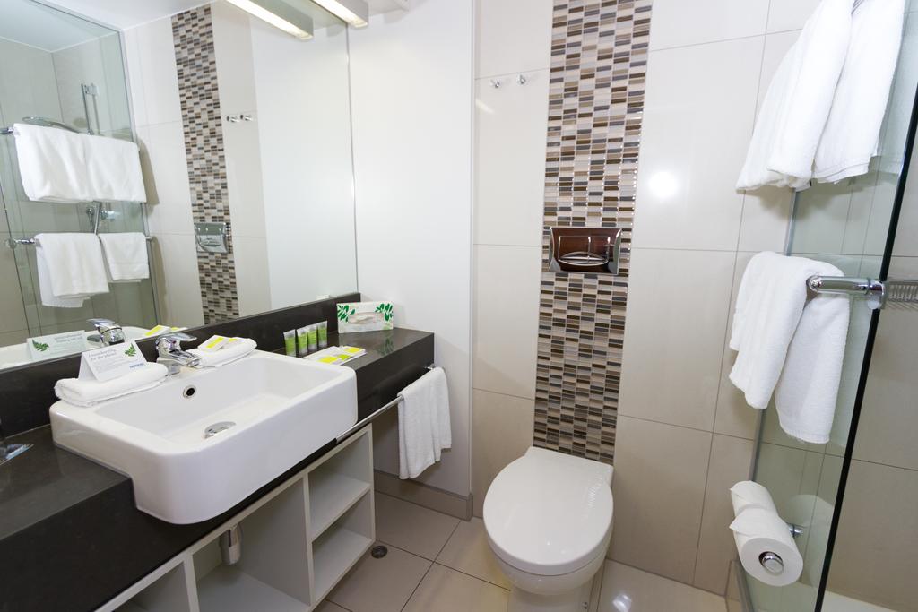 Room Superior King Bed