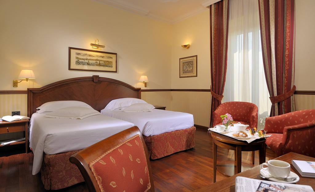 Double or Twin Standard