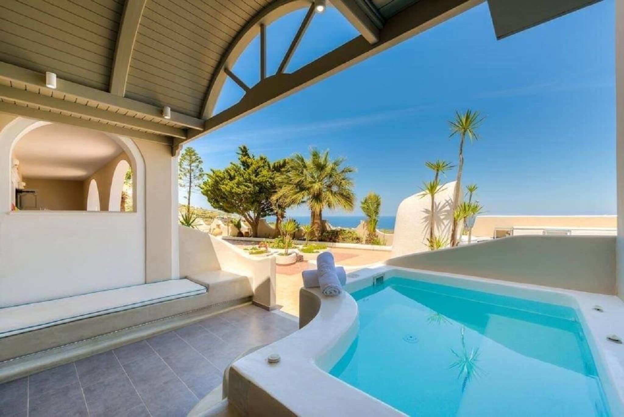 Junior Suite Capacity 3 One Bedroom