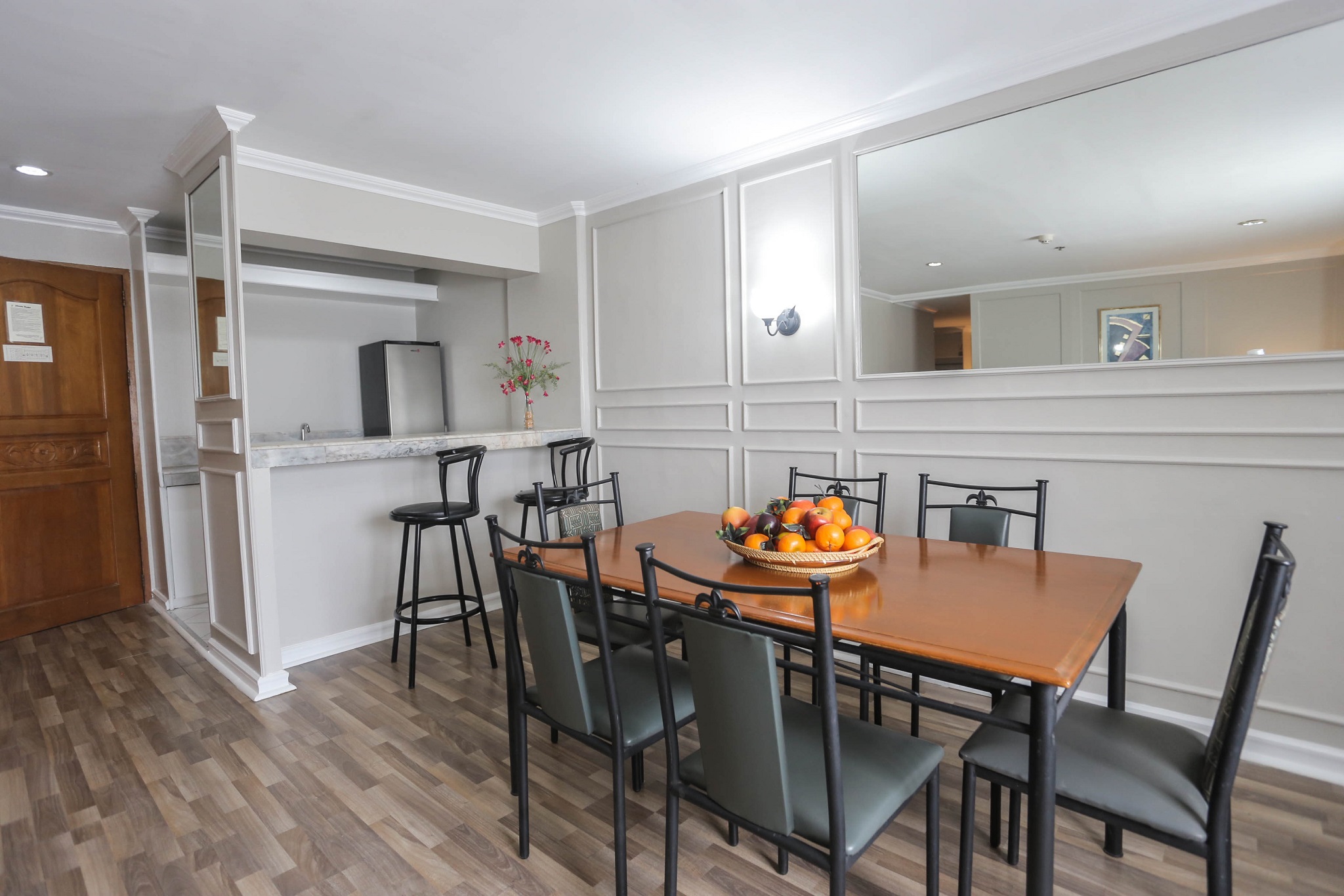 Suite Two Queen Beds