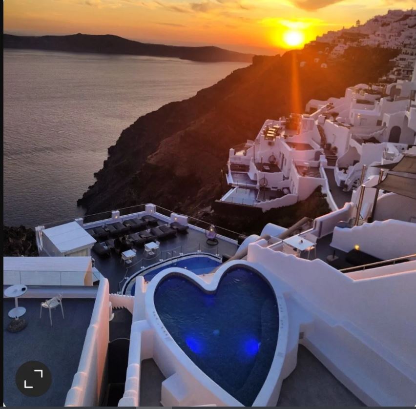 Suite with Private Pool