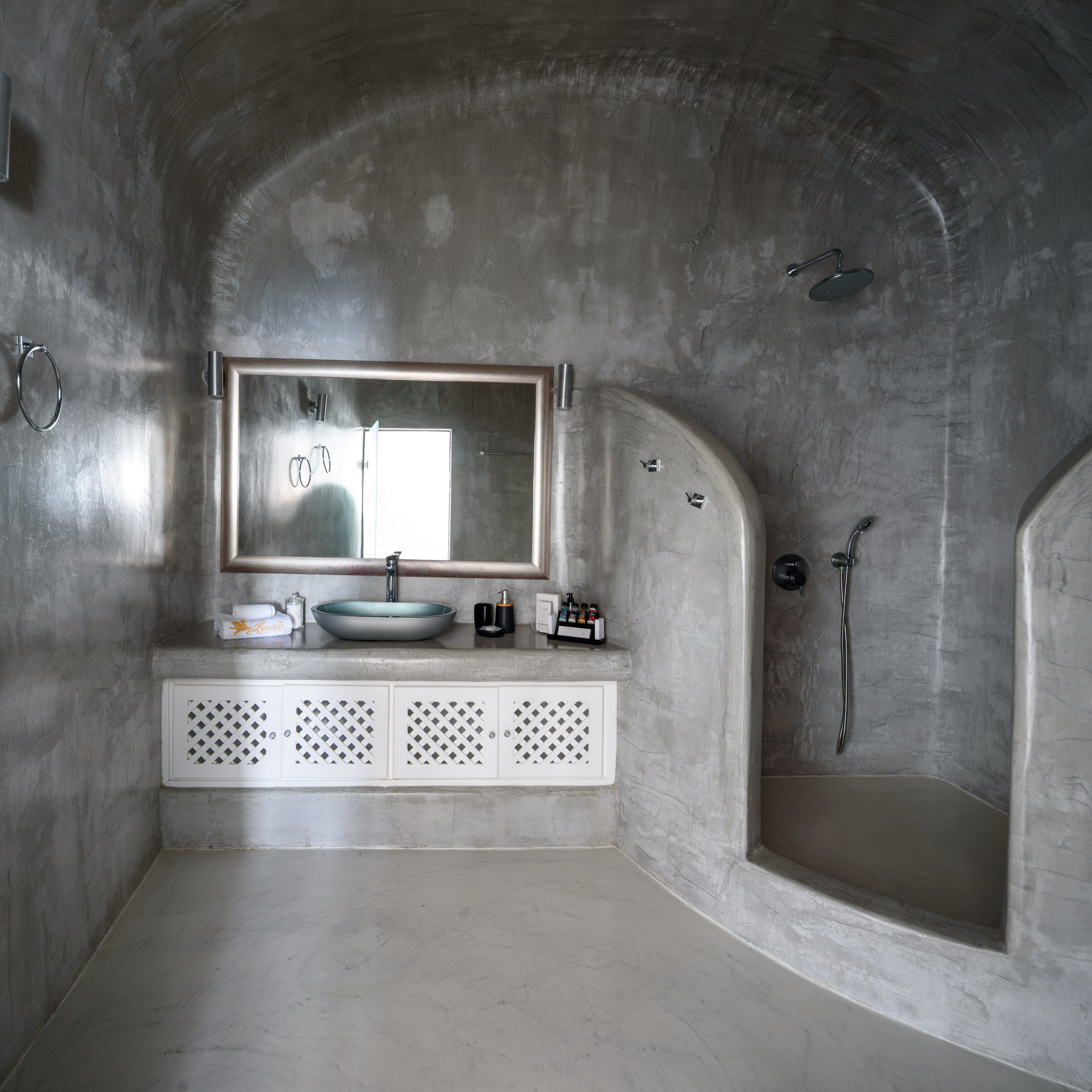 Junior Suite with Jacuzzi