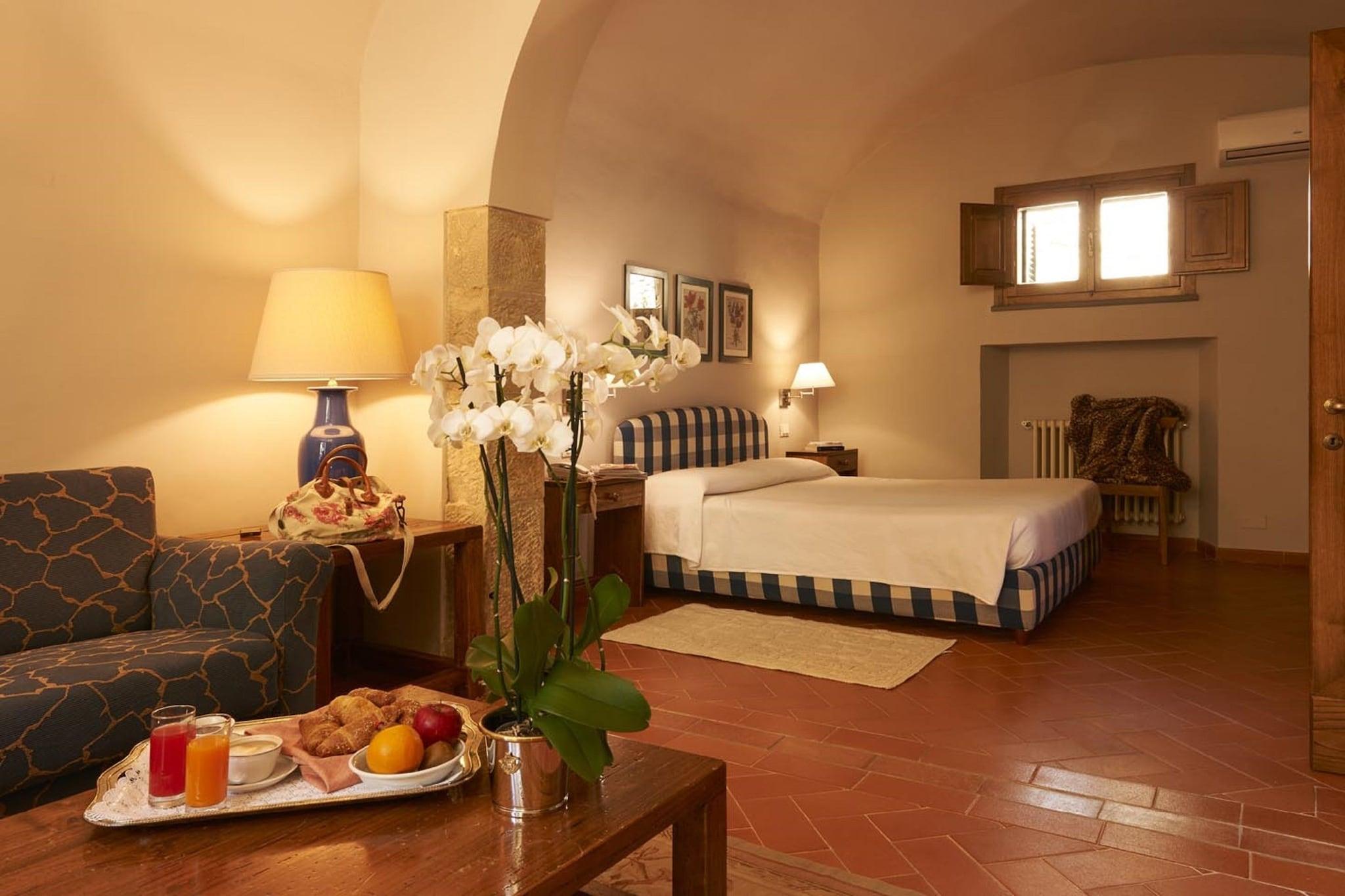 Quadruple Classic Queen Bed