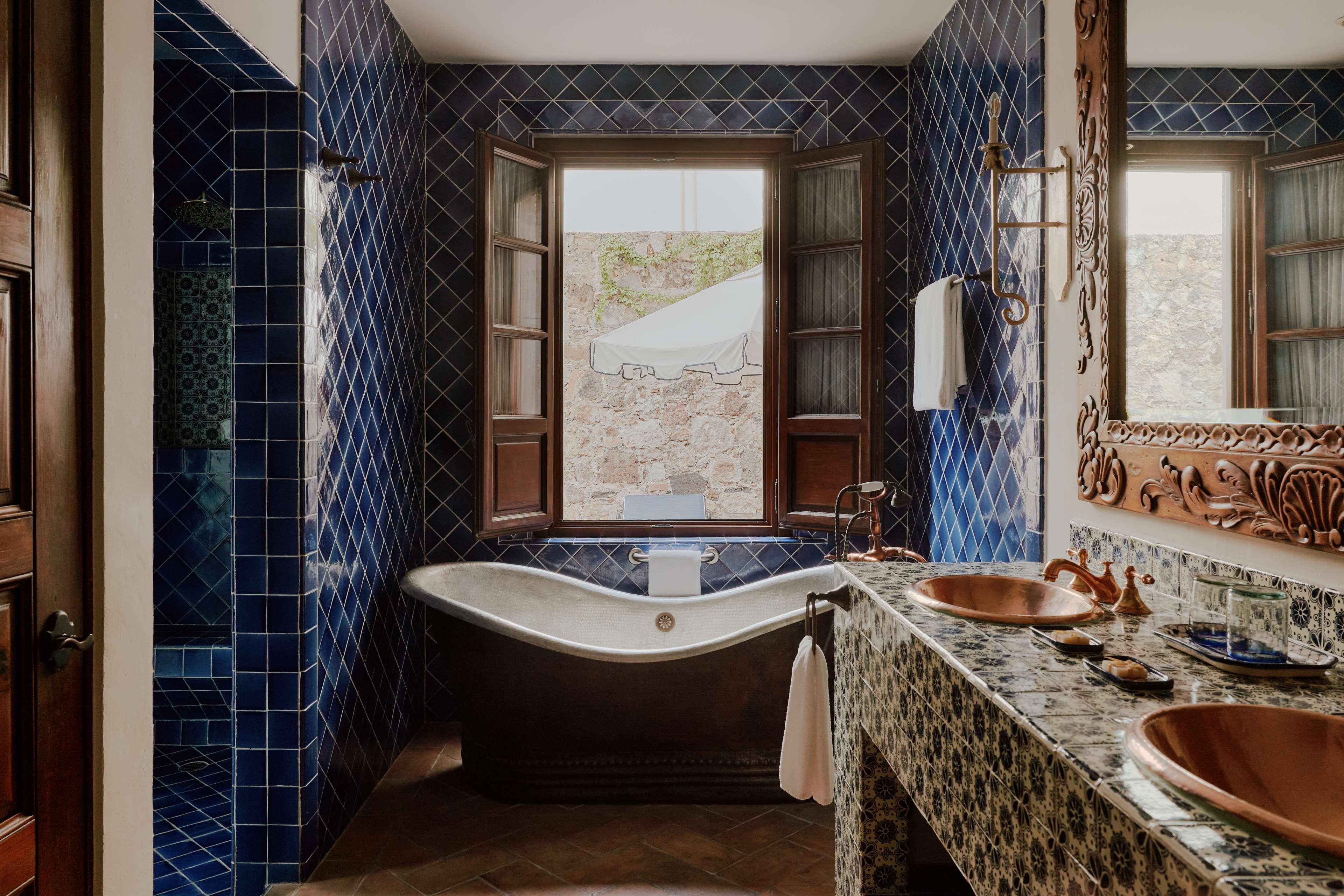 Suite Deluxe One Bedroom