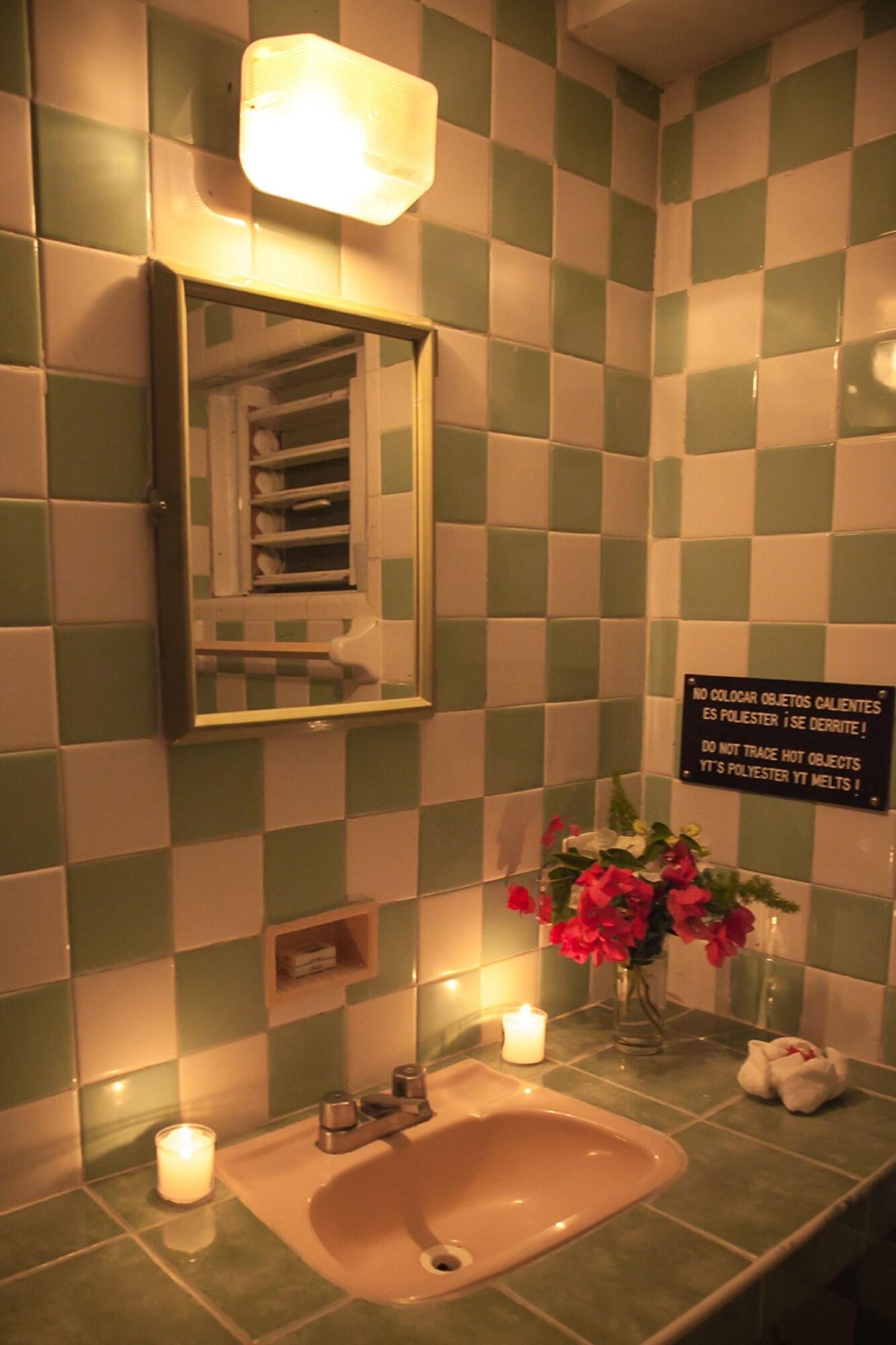 Triple No Air Conditioning