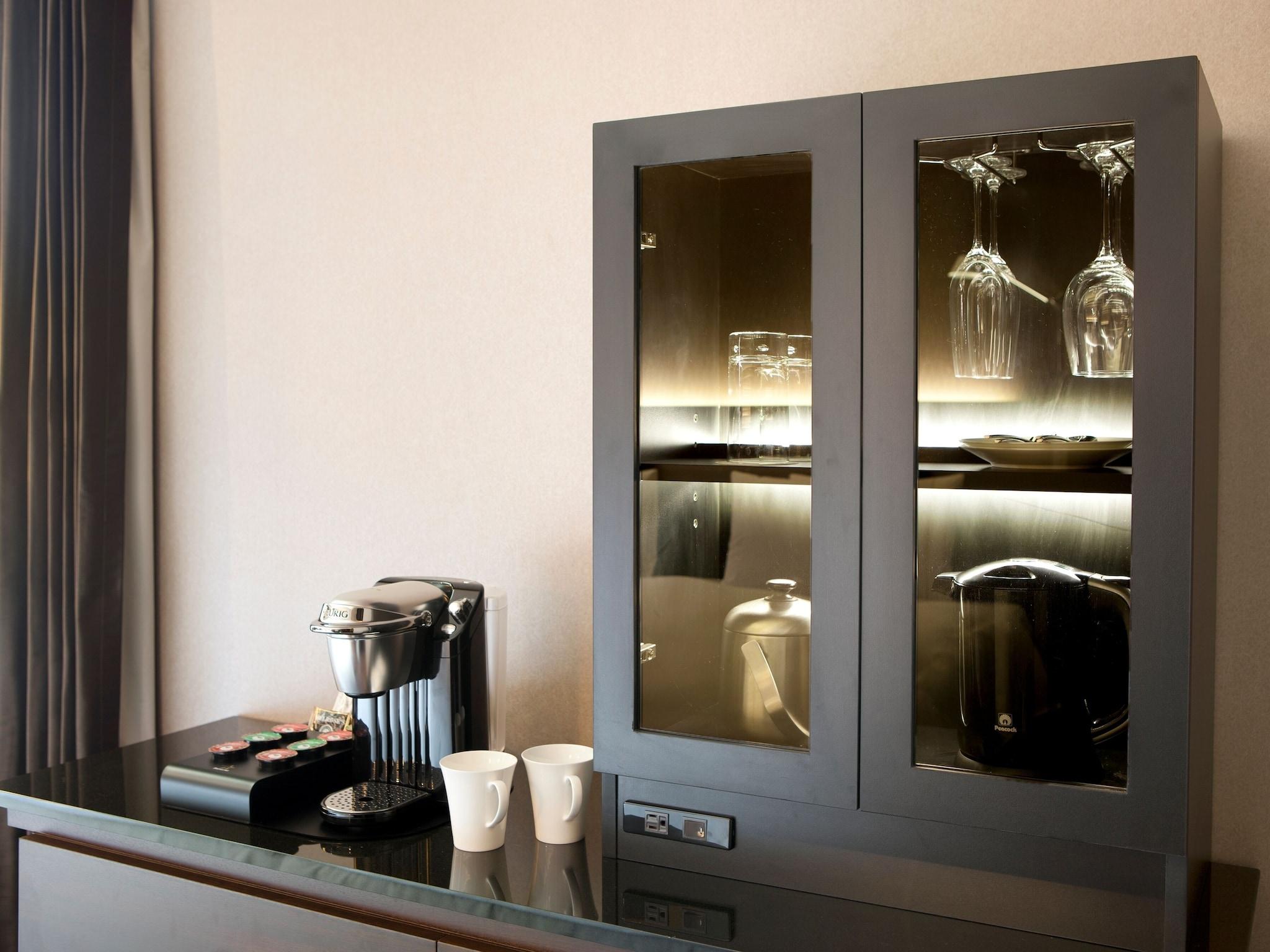 Double Deluxe King Bed