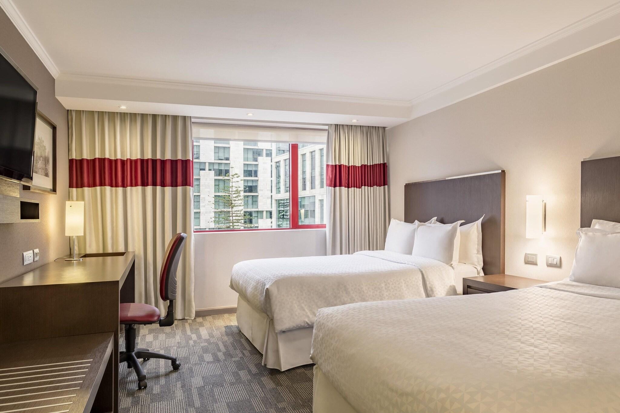 Quadruple Deluxe Two Double Beds