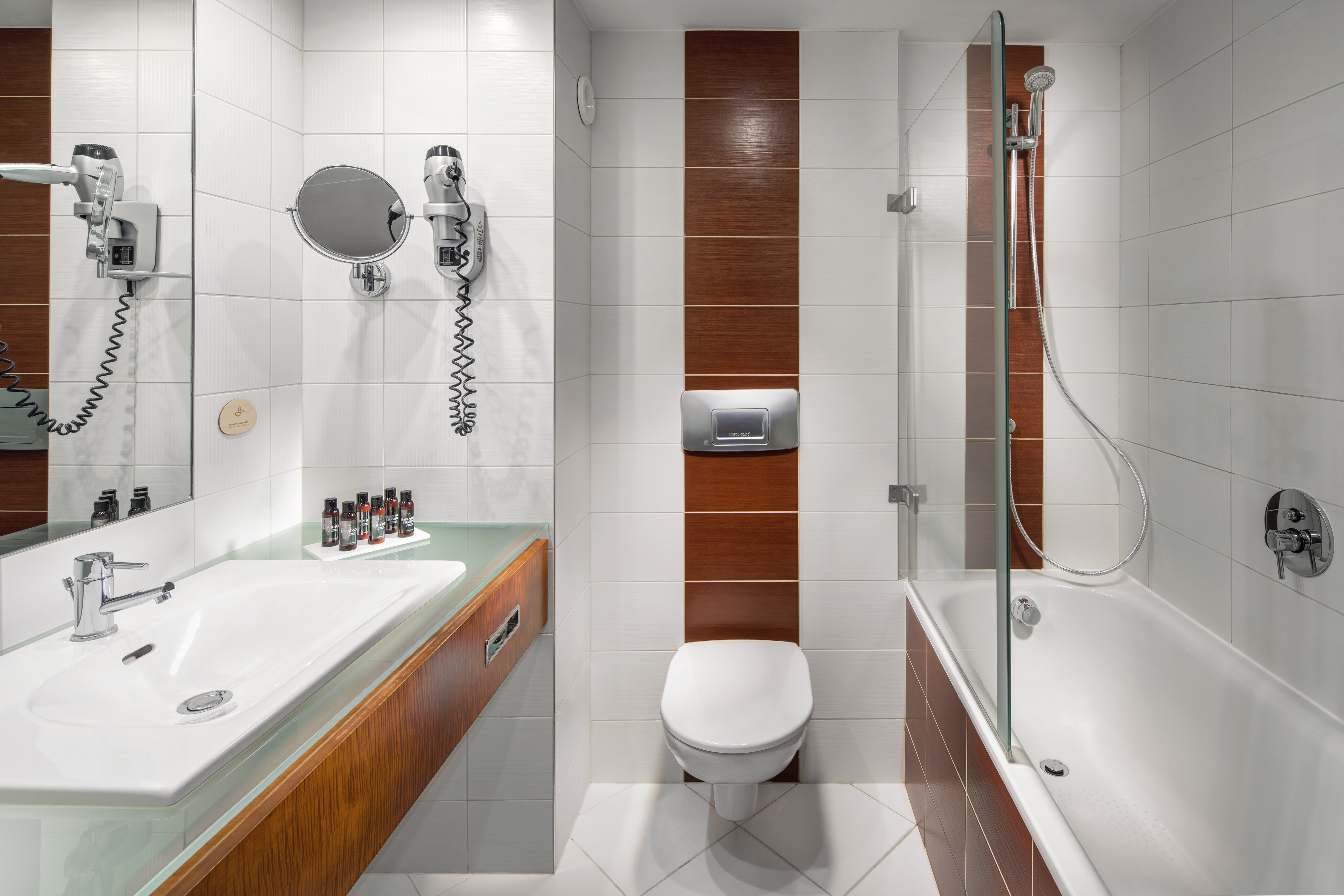 Double or Twin Executive