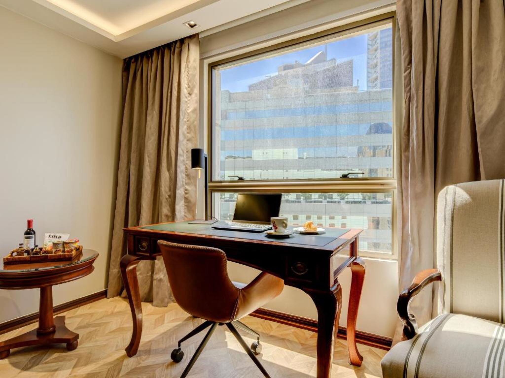 Suite Executive Superior