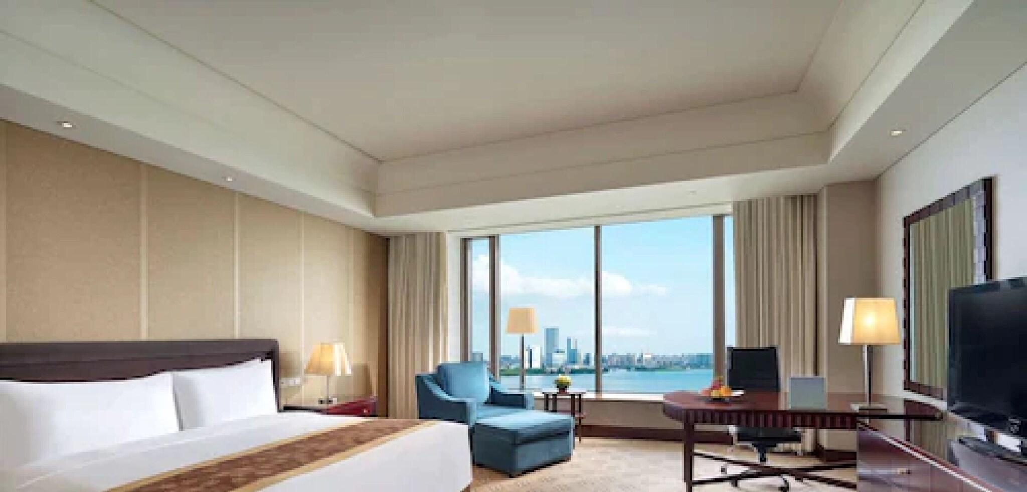 Suite Executive King Bed