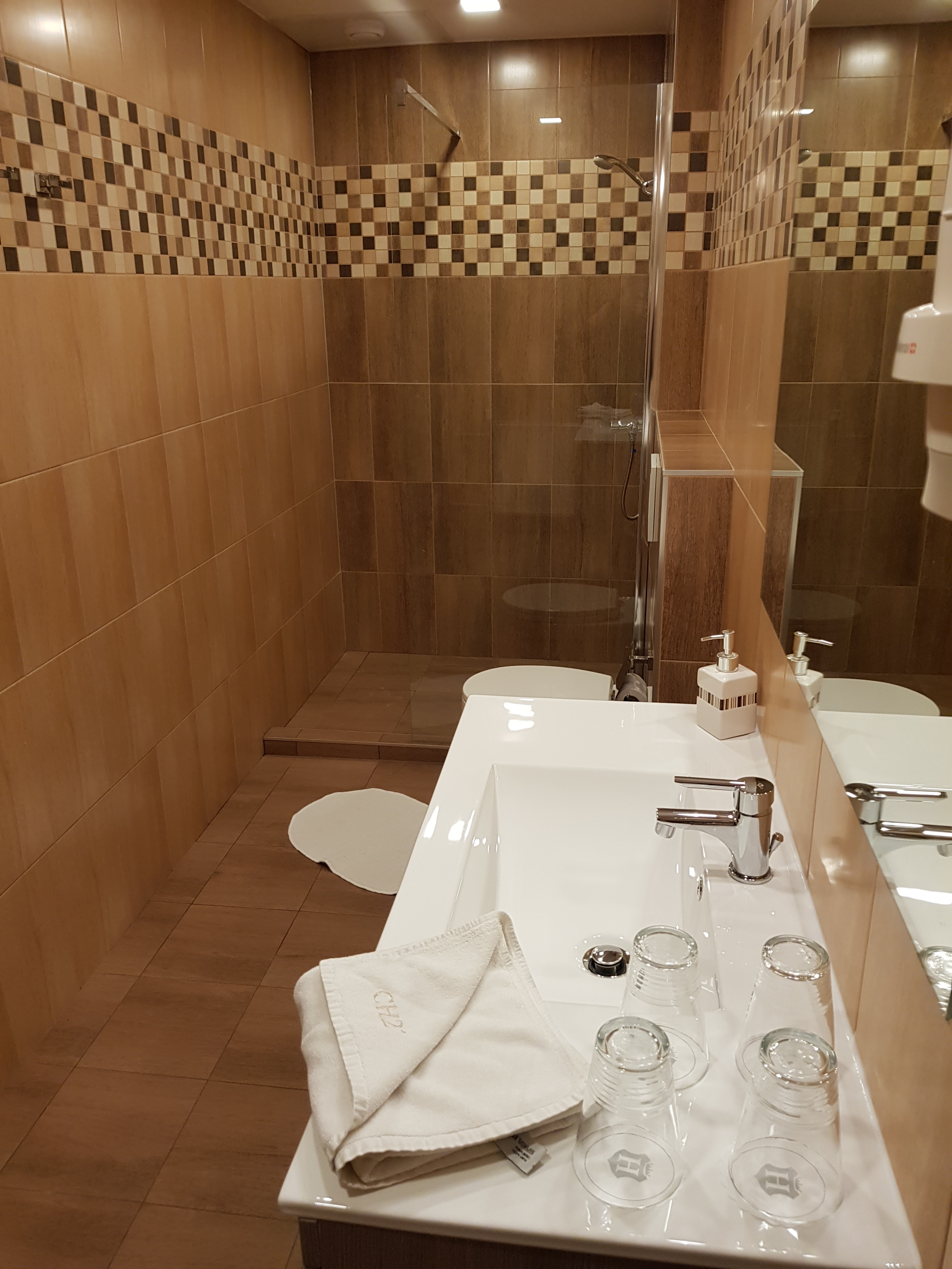 Apartment Capacity 4