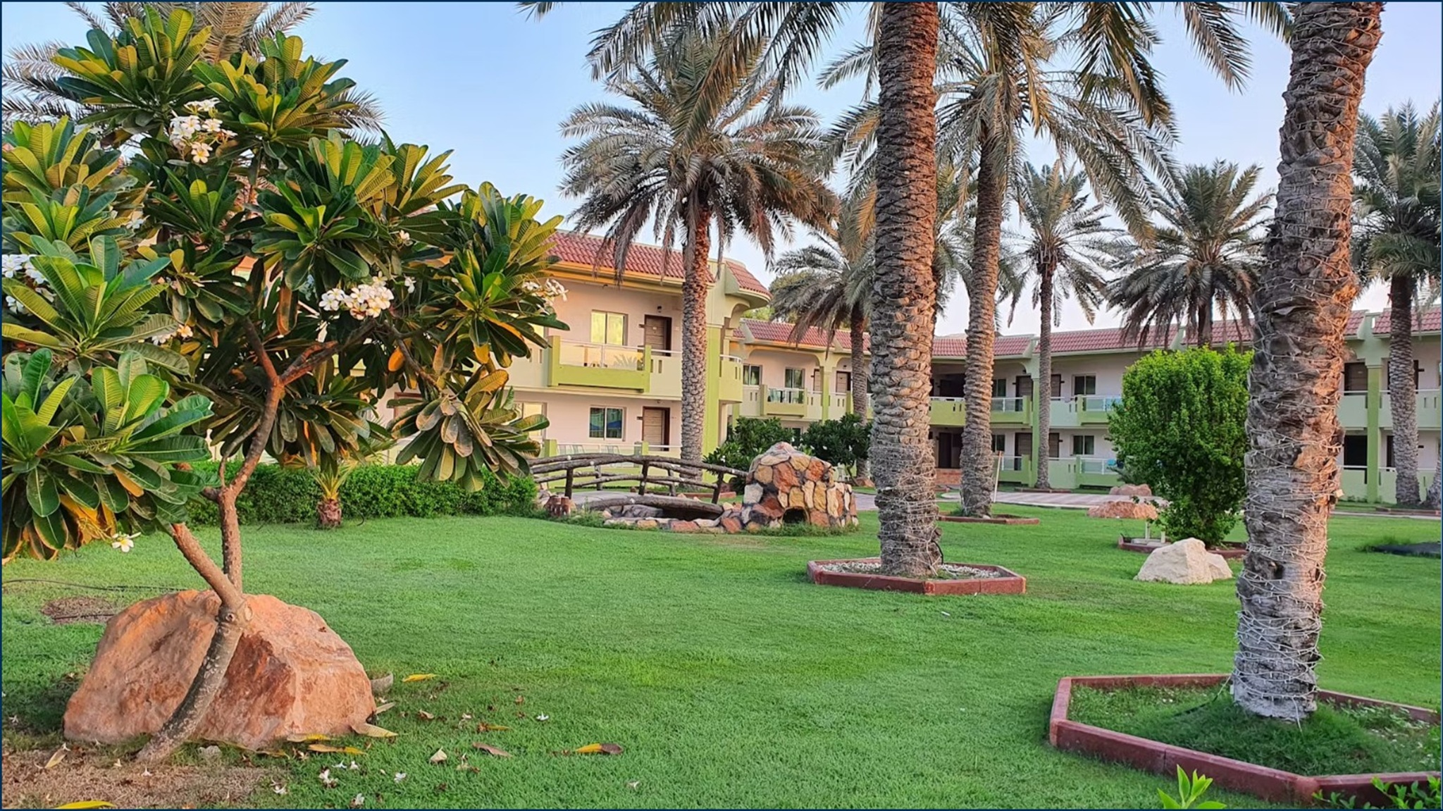 Double Deluxe King Bed