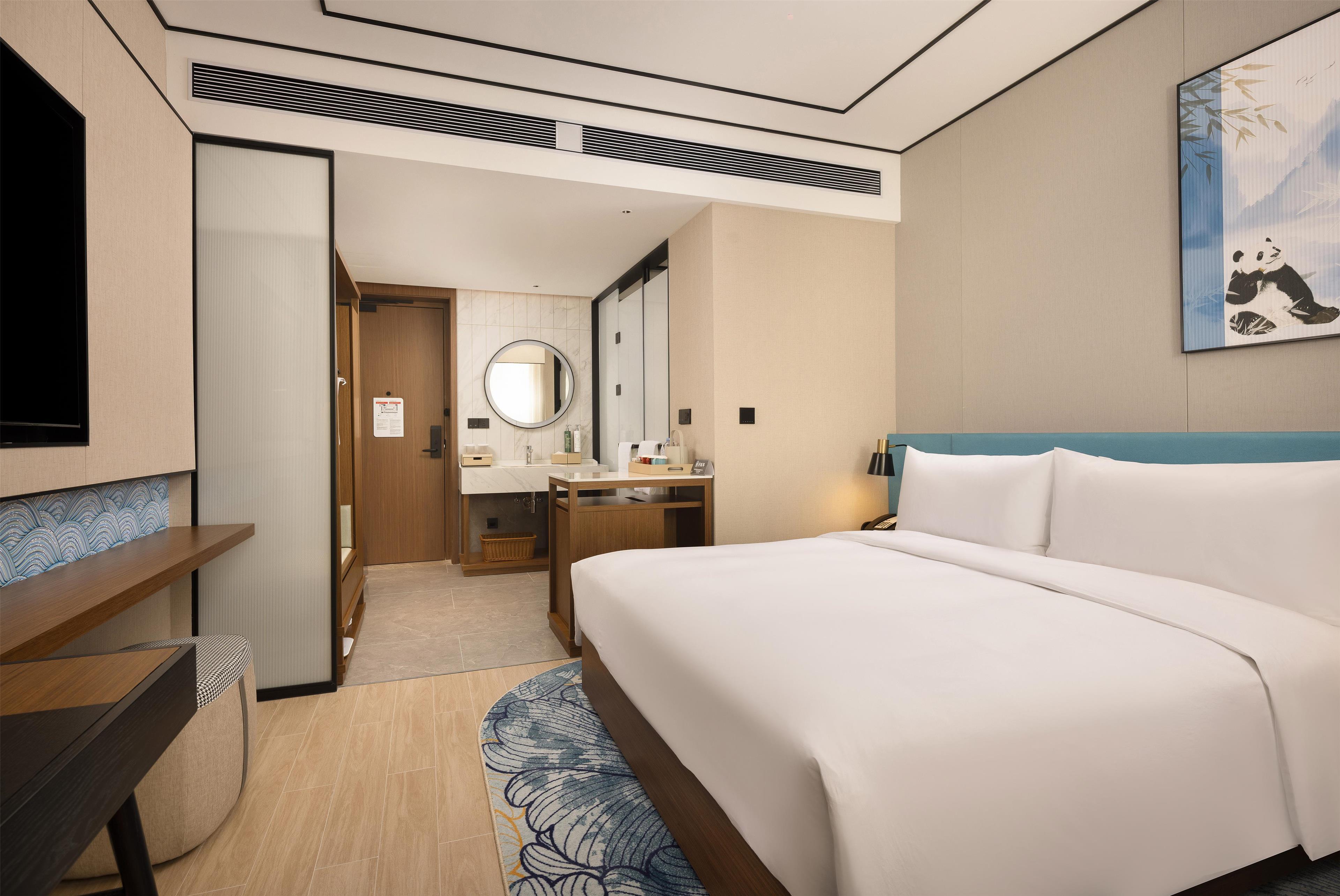 Double Guest Room King Bed