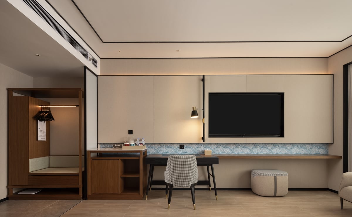 Double Deluxe King Bed