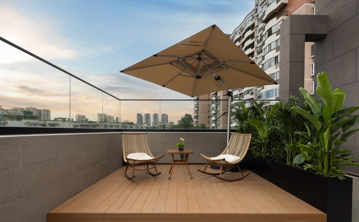 Suite Deluxe King Bed