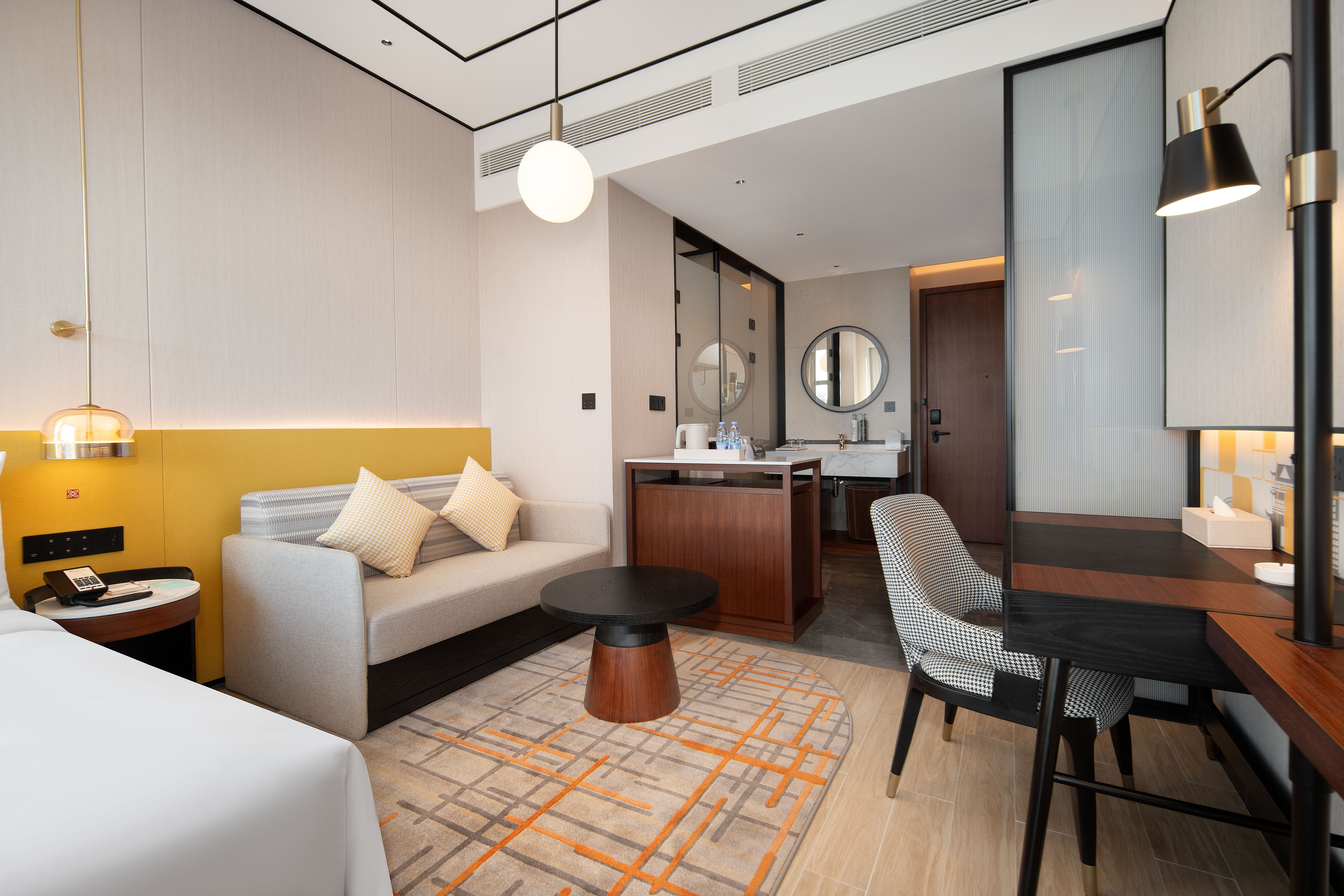 Double Accessible King Size Bed