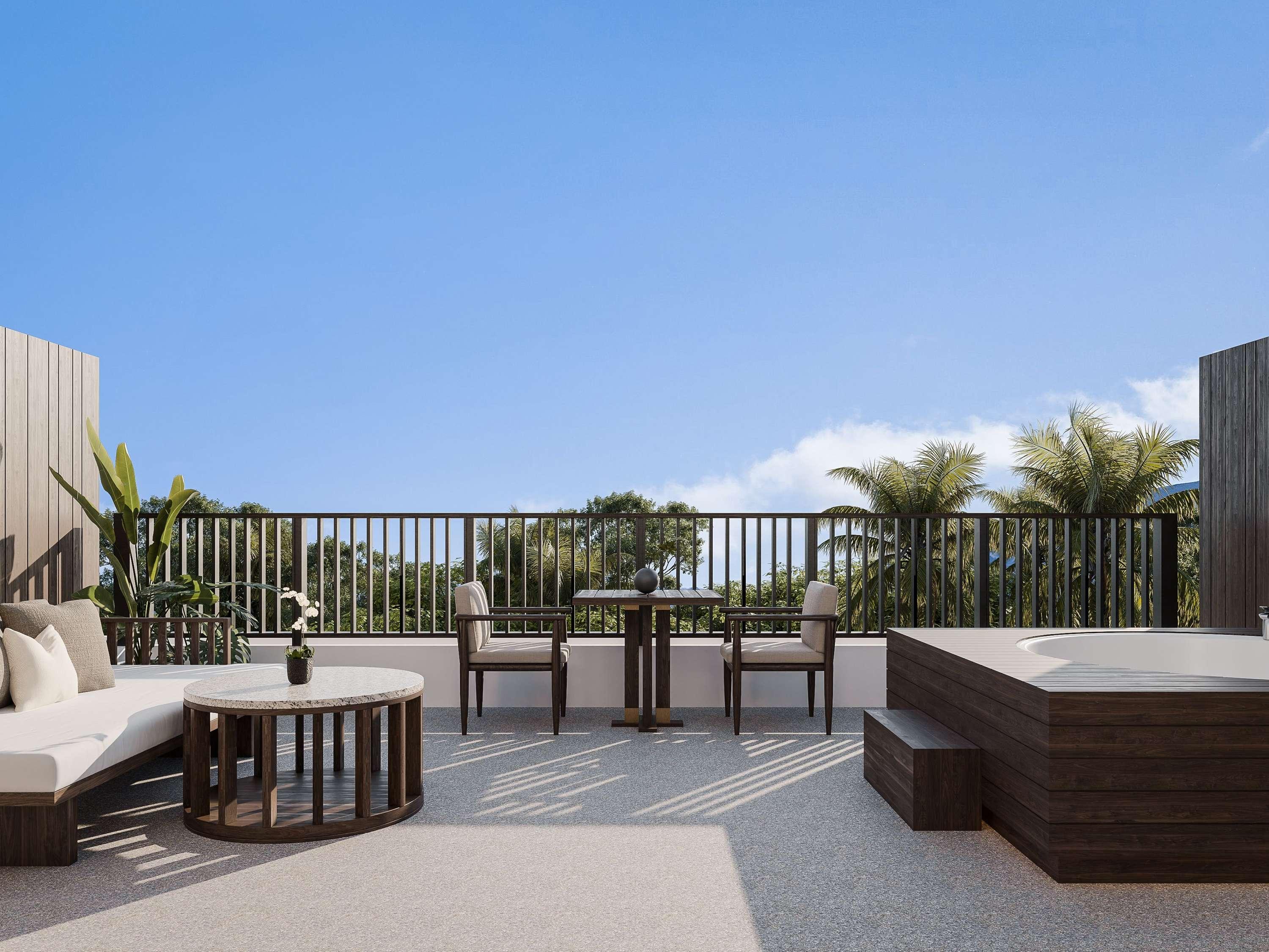 Suite with Balcony with Views