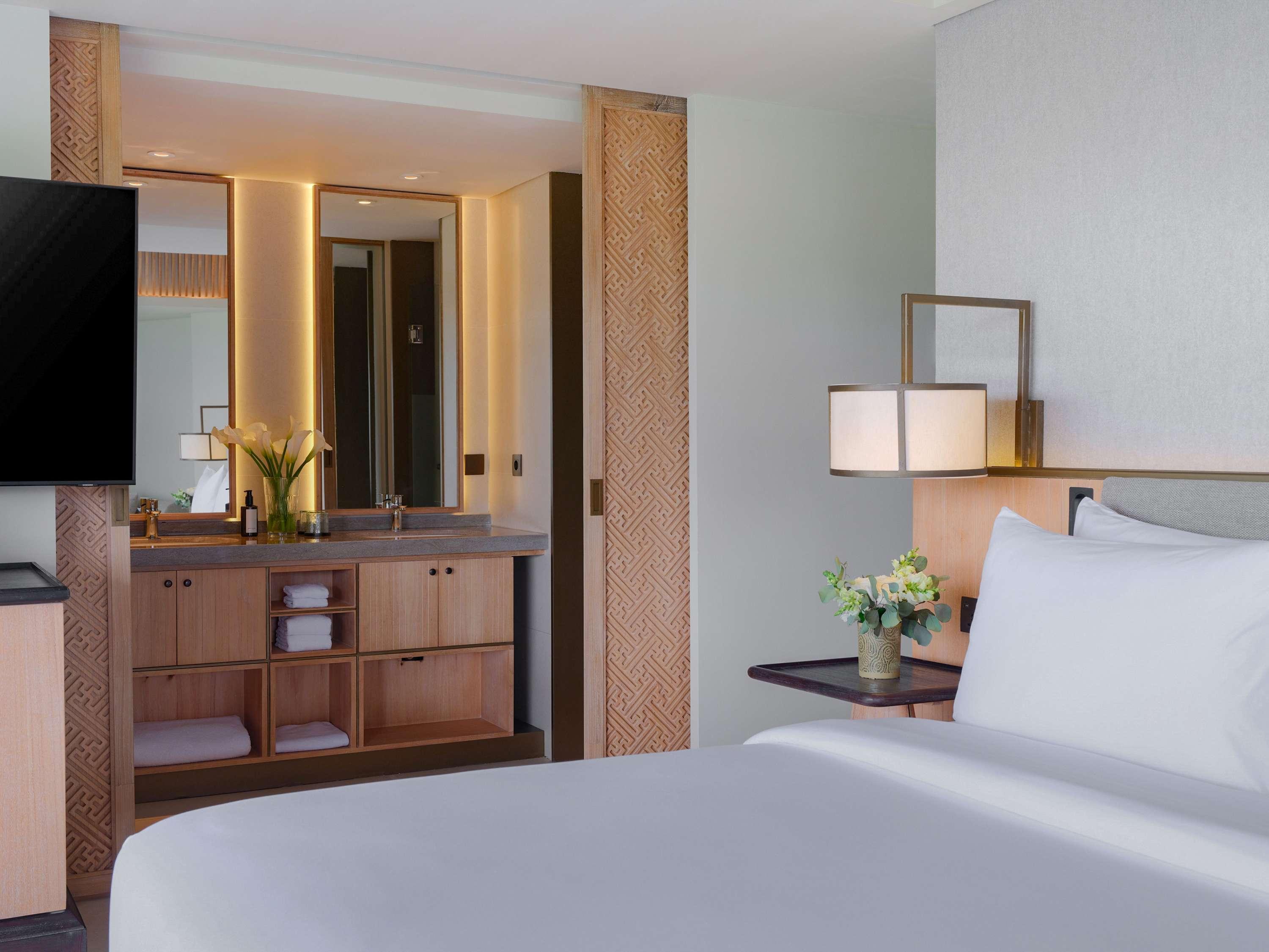 Double Grand with Views