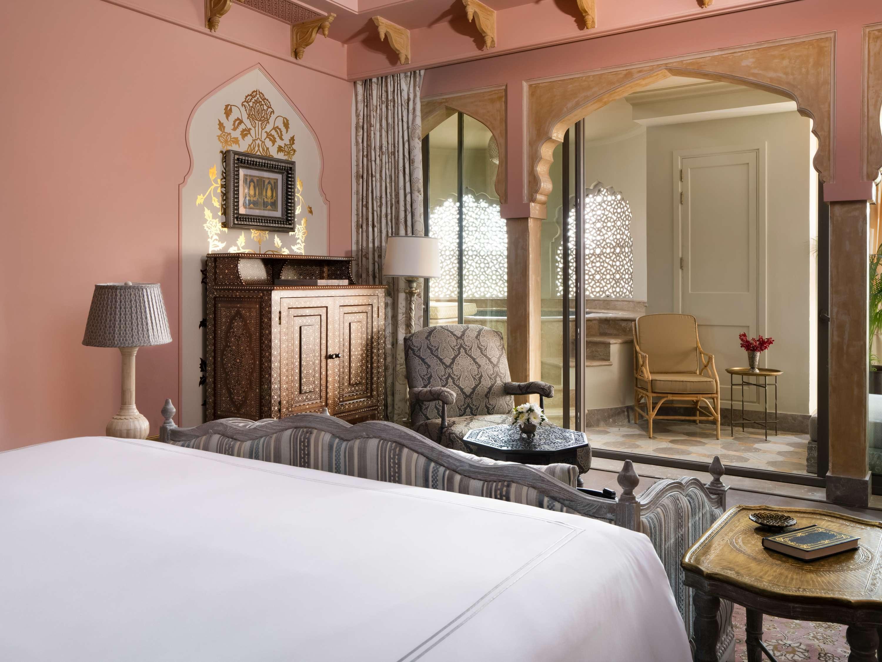 Double with Private Pool