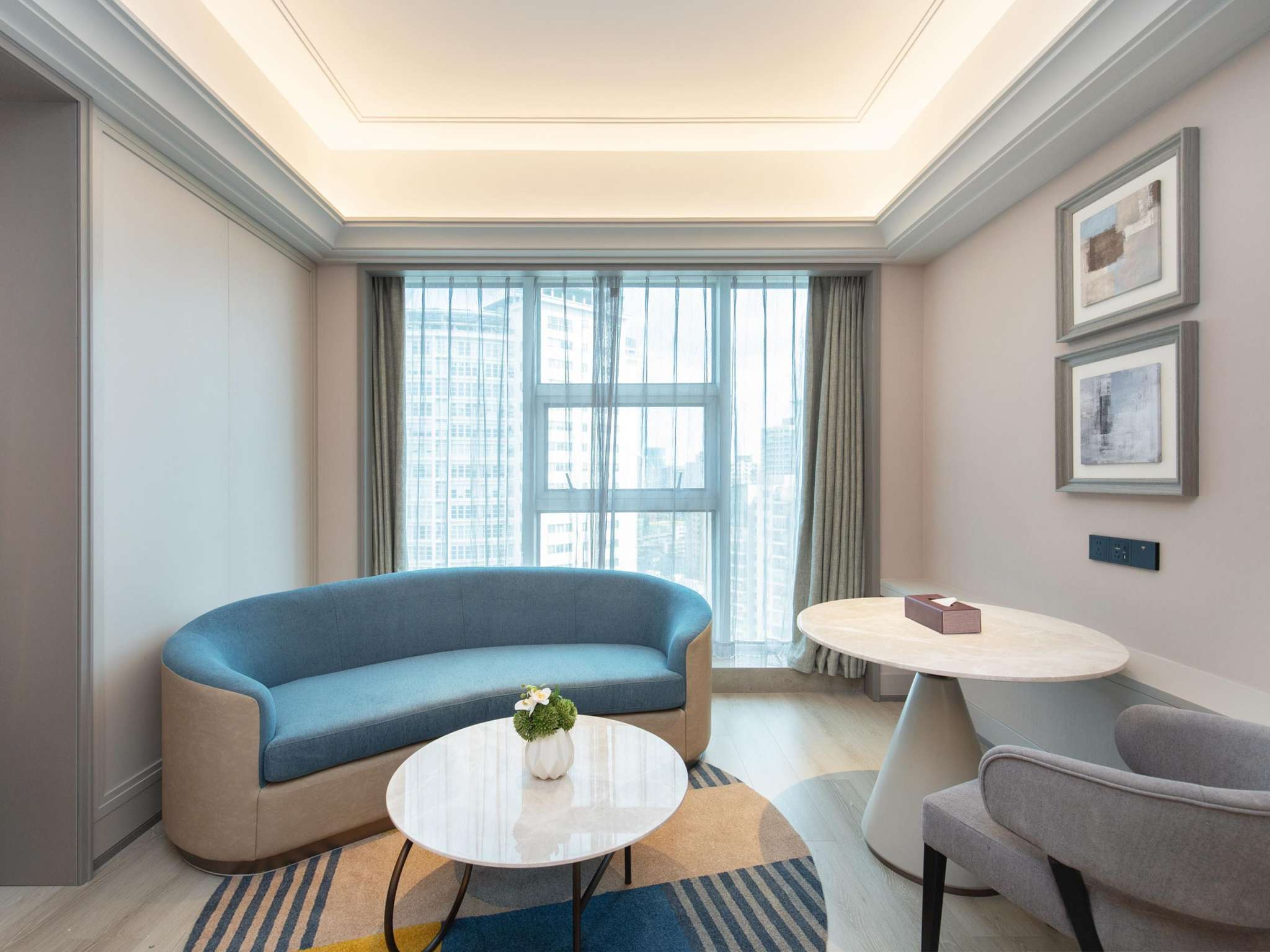 Double Executive King Bed