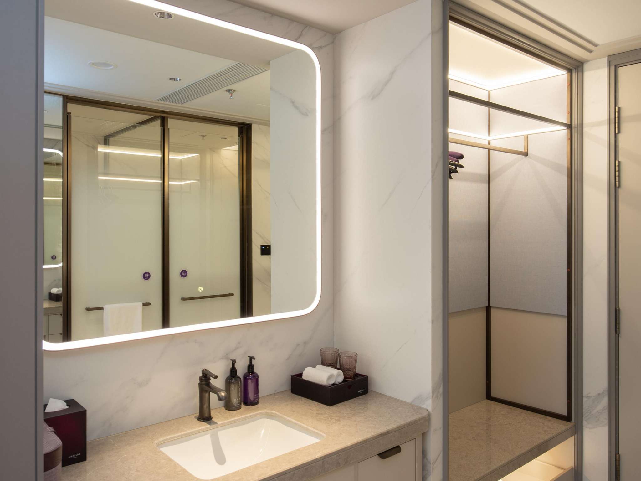 Double Executive King Bed