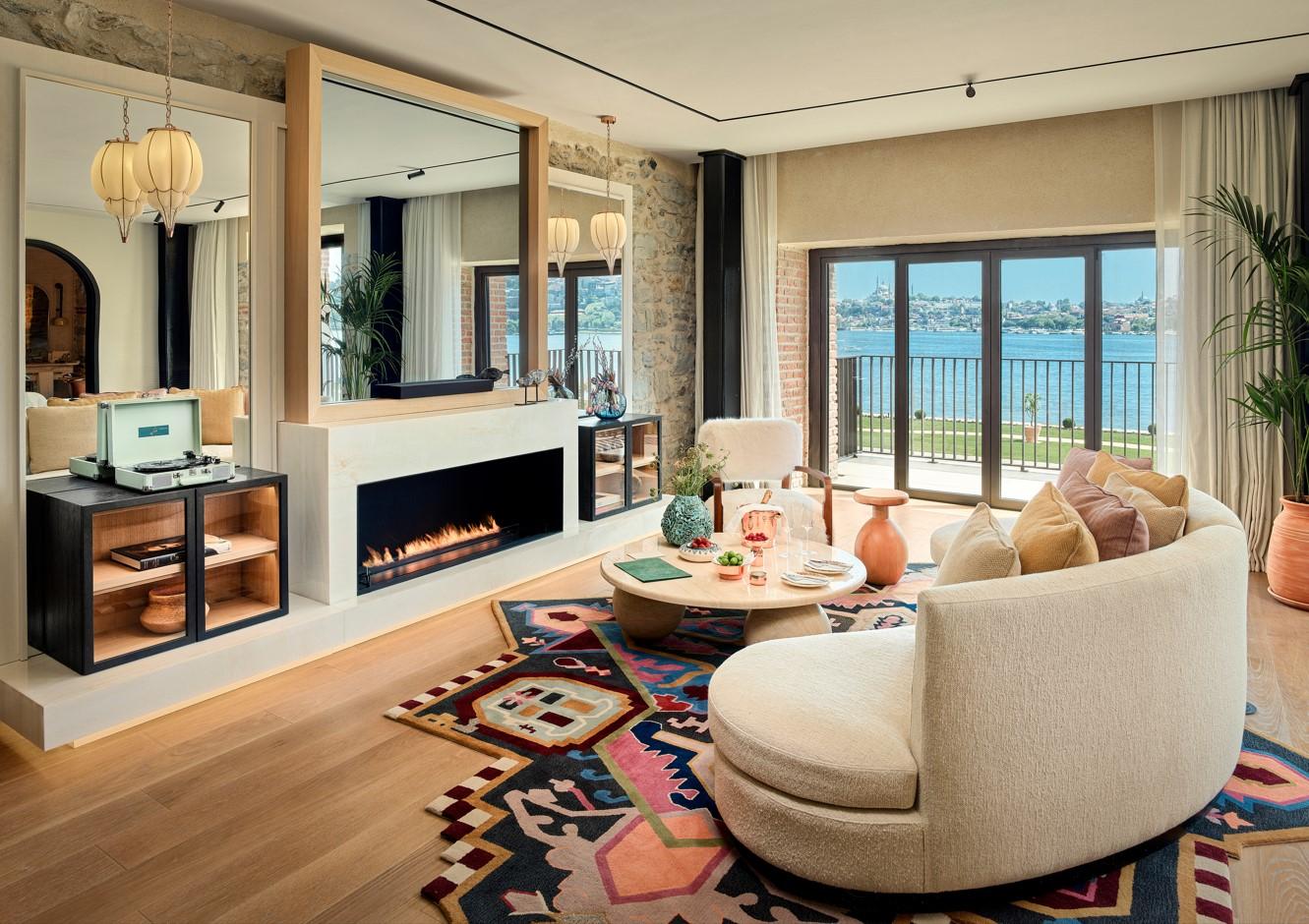 Suite with Balcony