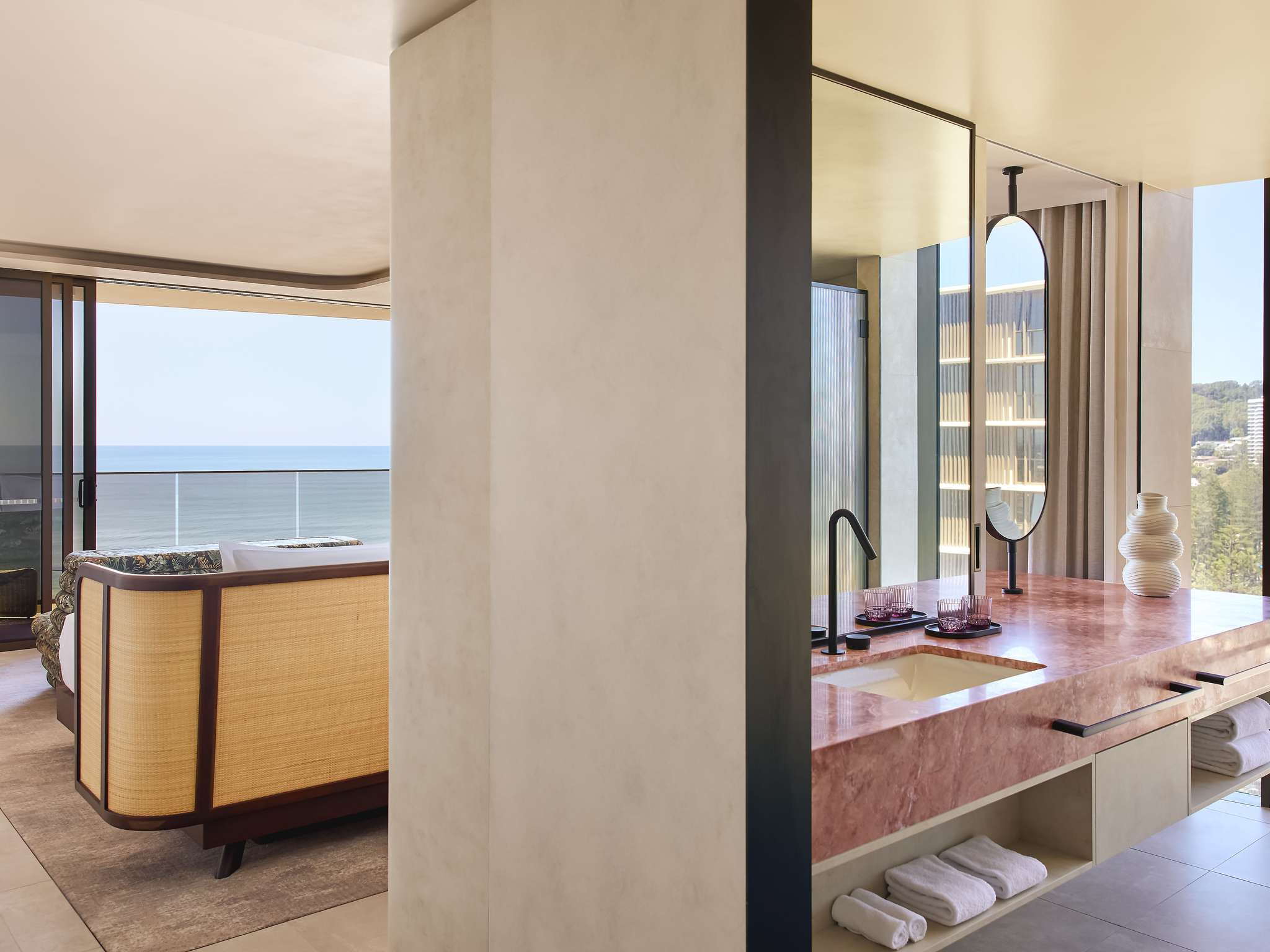 Studio Ocean View King Bed