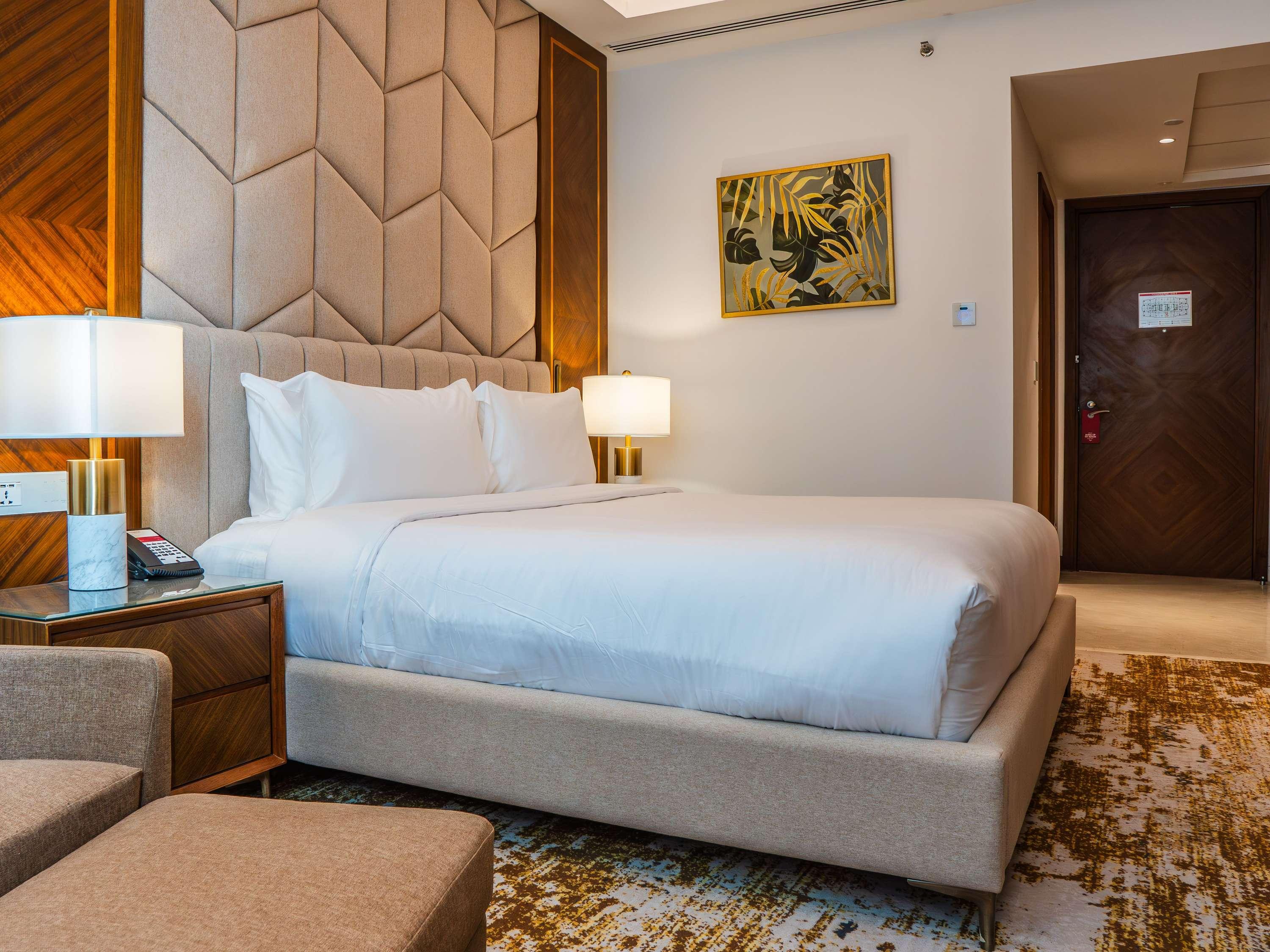 Double Classic King Bed