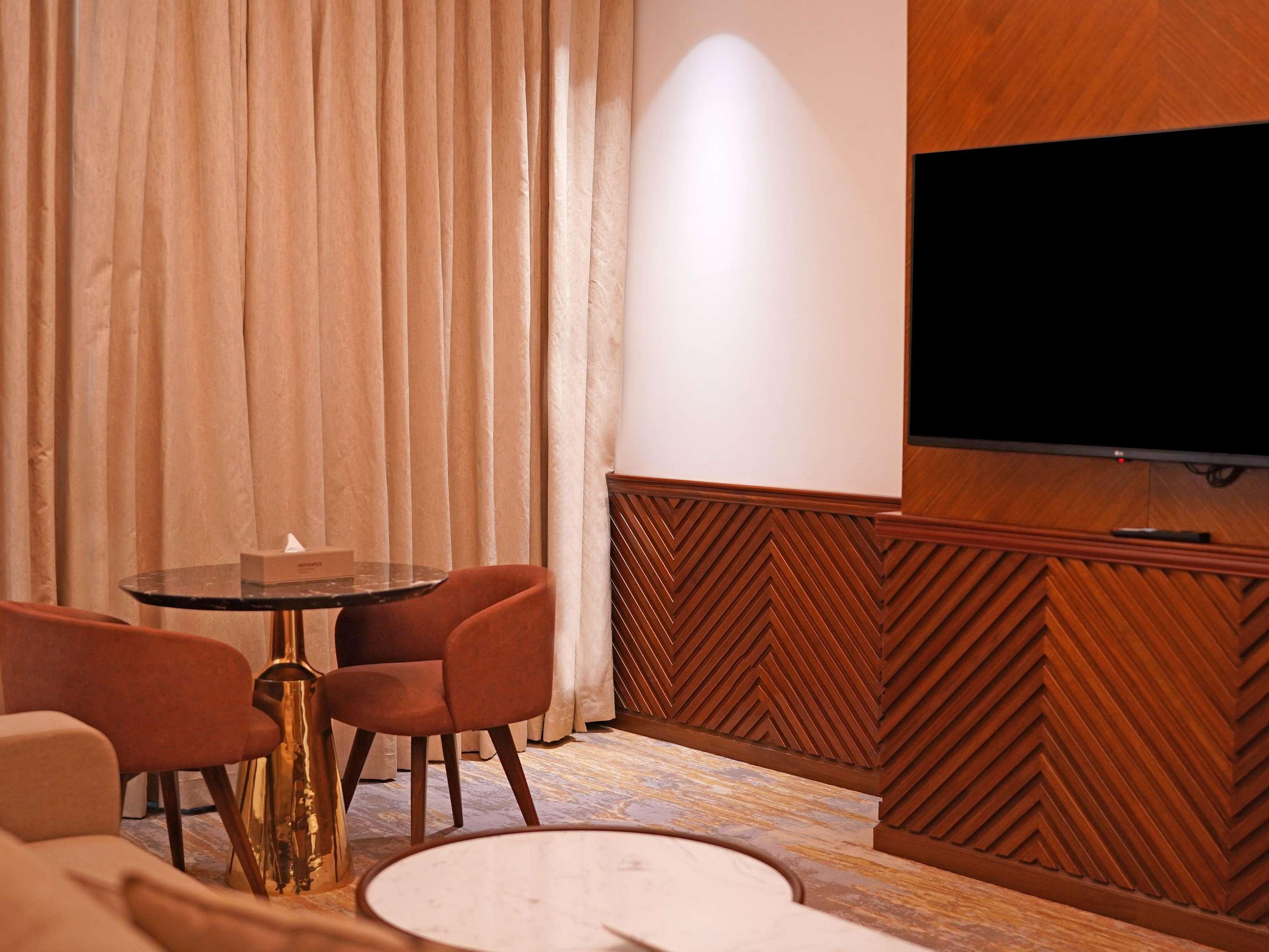 Suite Executive King Bed