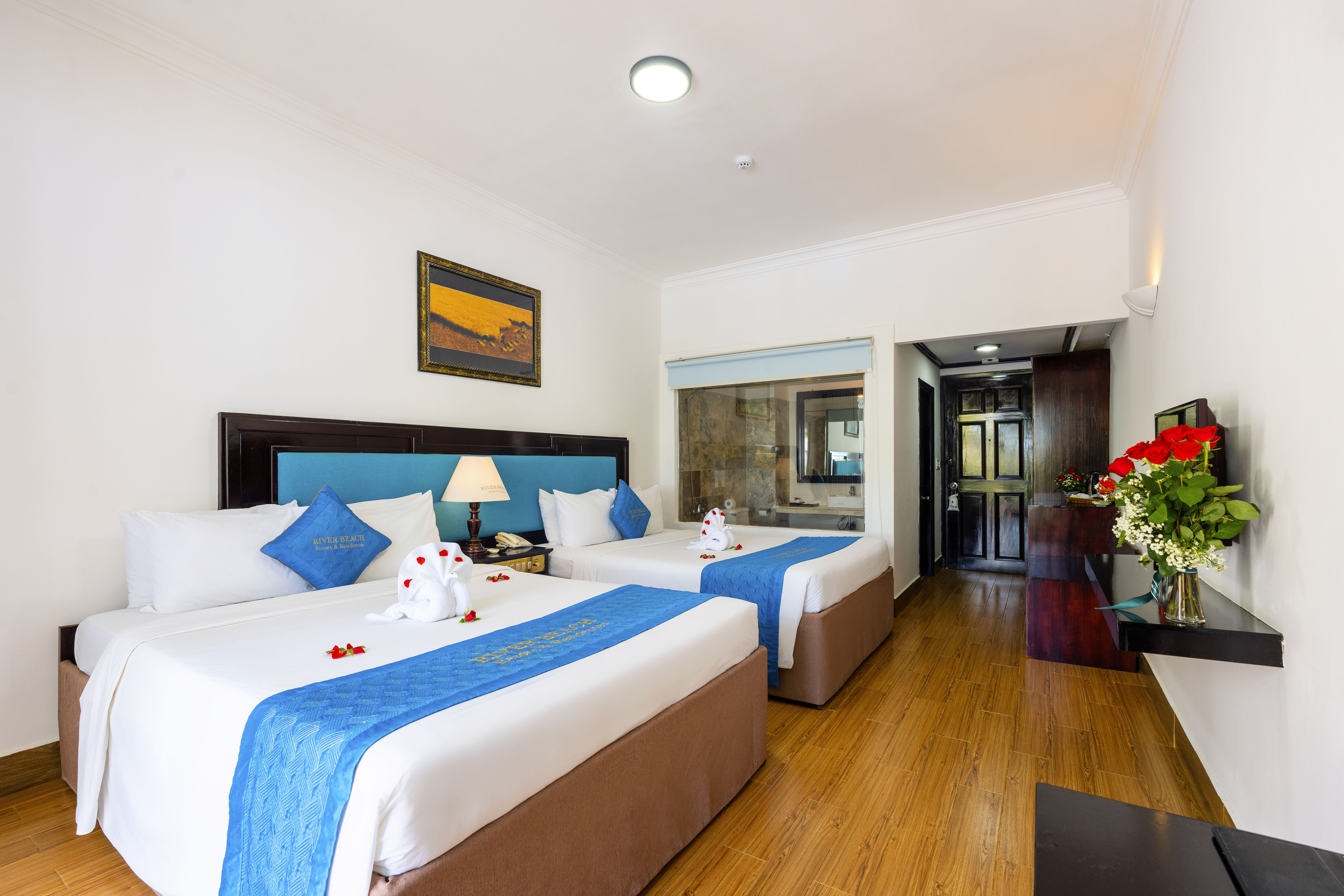 Quadruple with Balcony