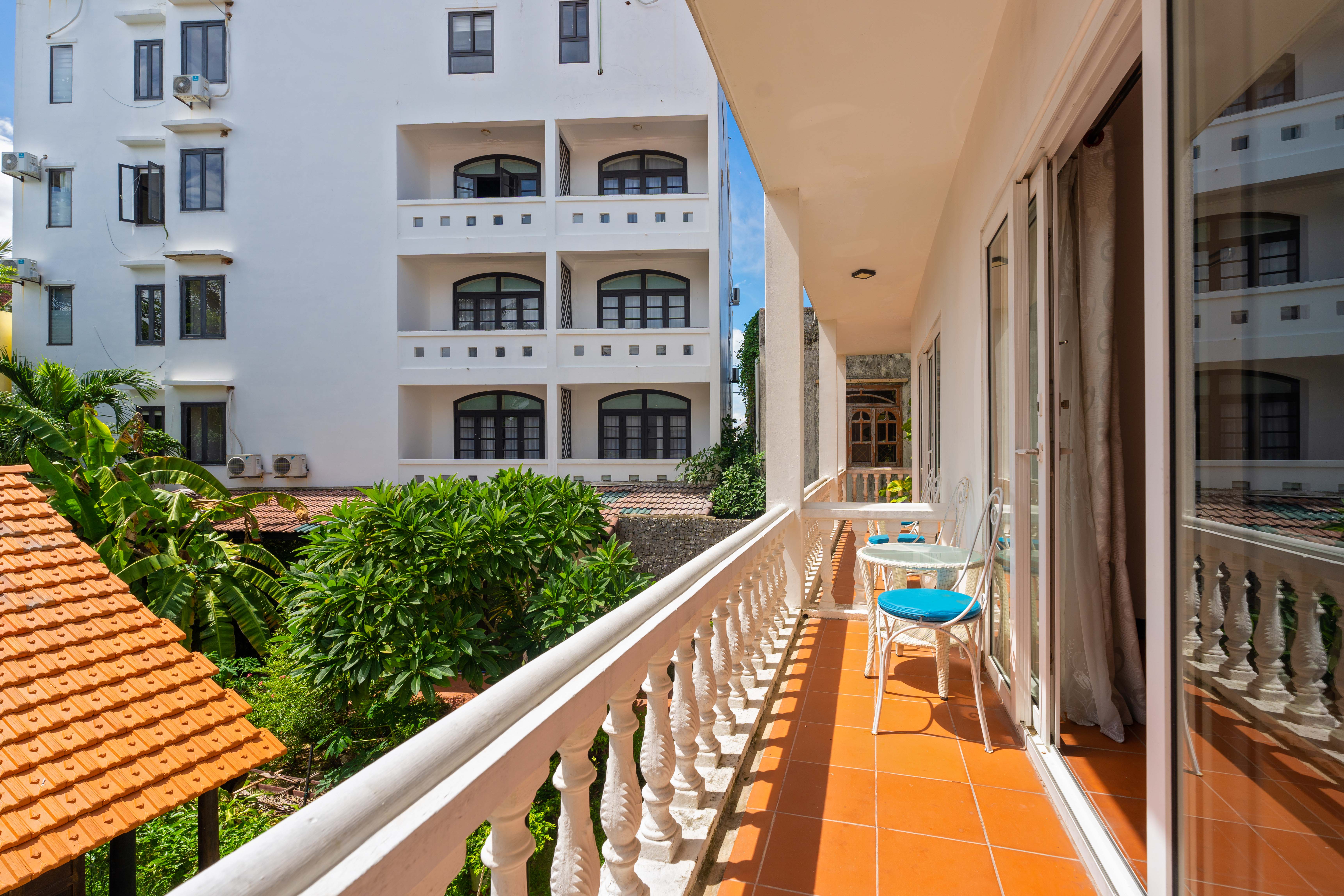 Twin Superior with Balcony