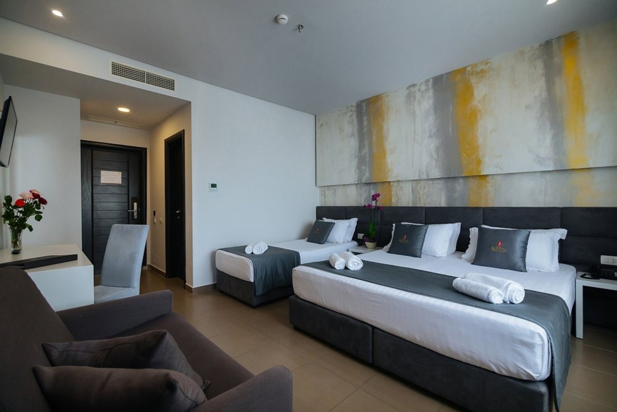 Room Two Double Beds