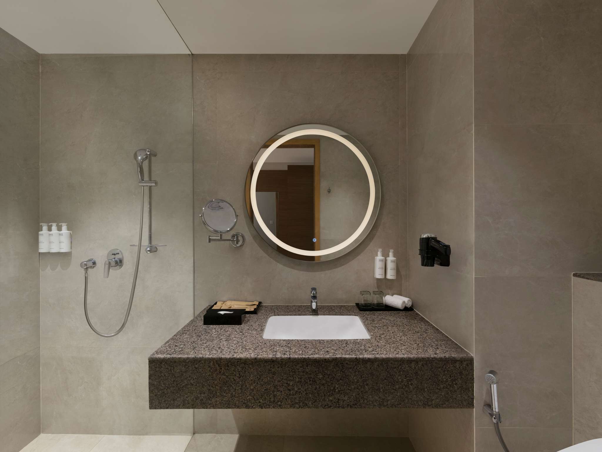 Double Classic King Bed