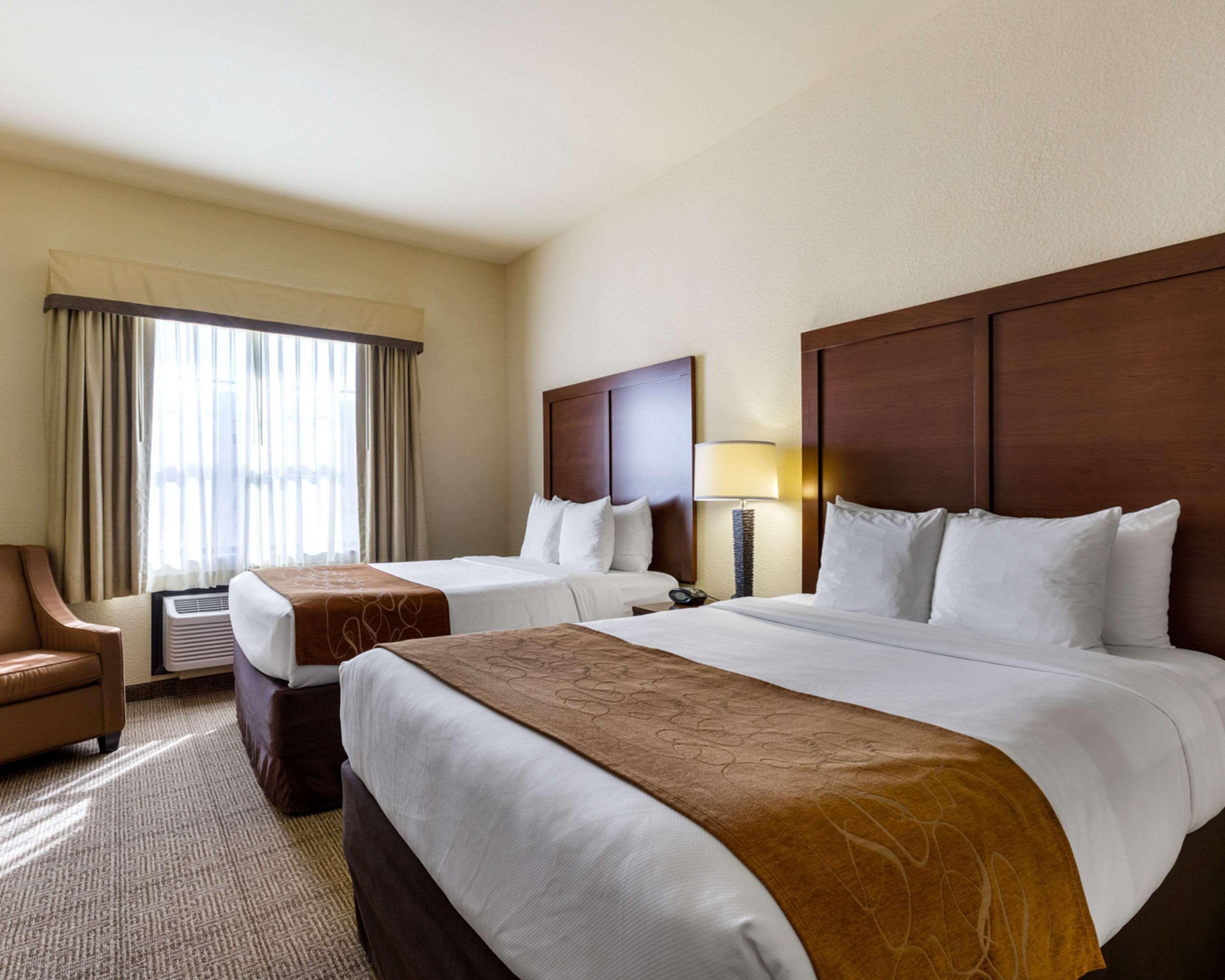 Suite Two Queen Beds