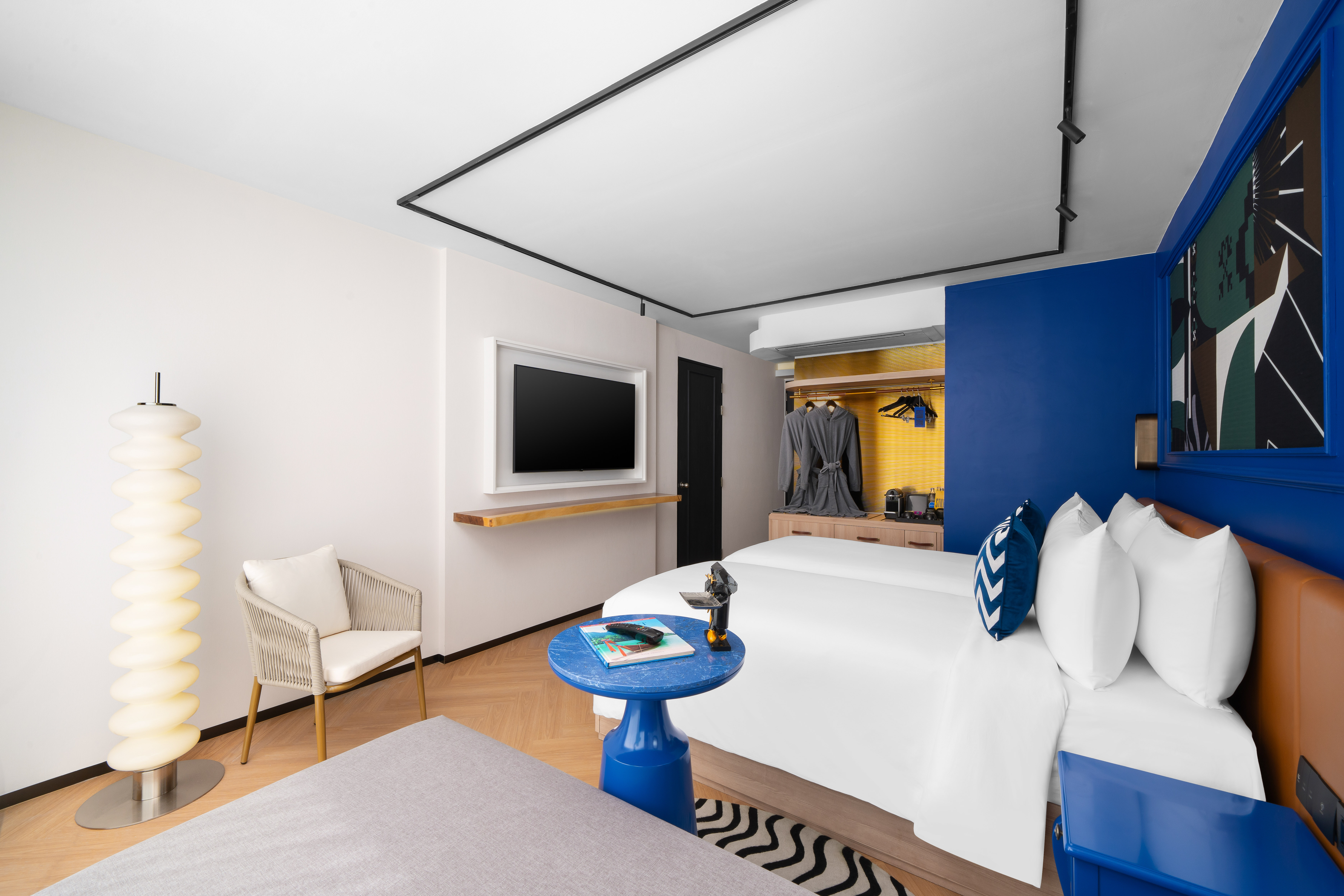 Double or Twin Standard