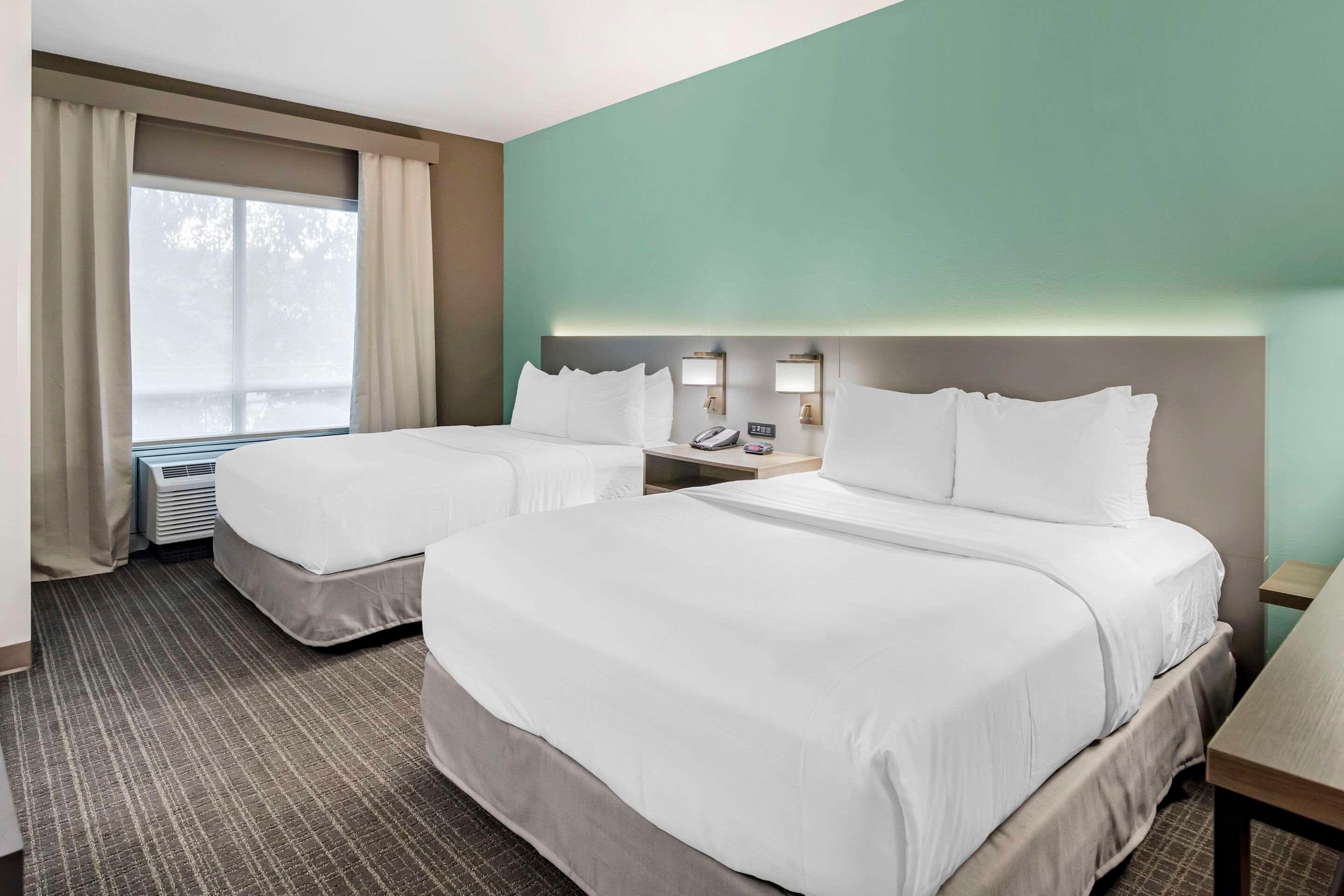 Double Two Queen Beds