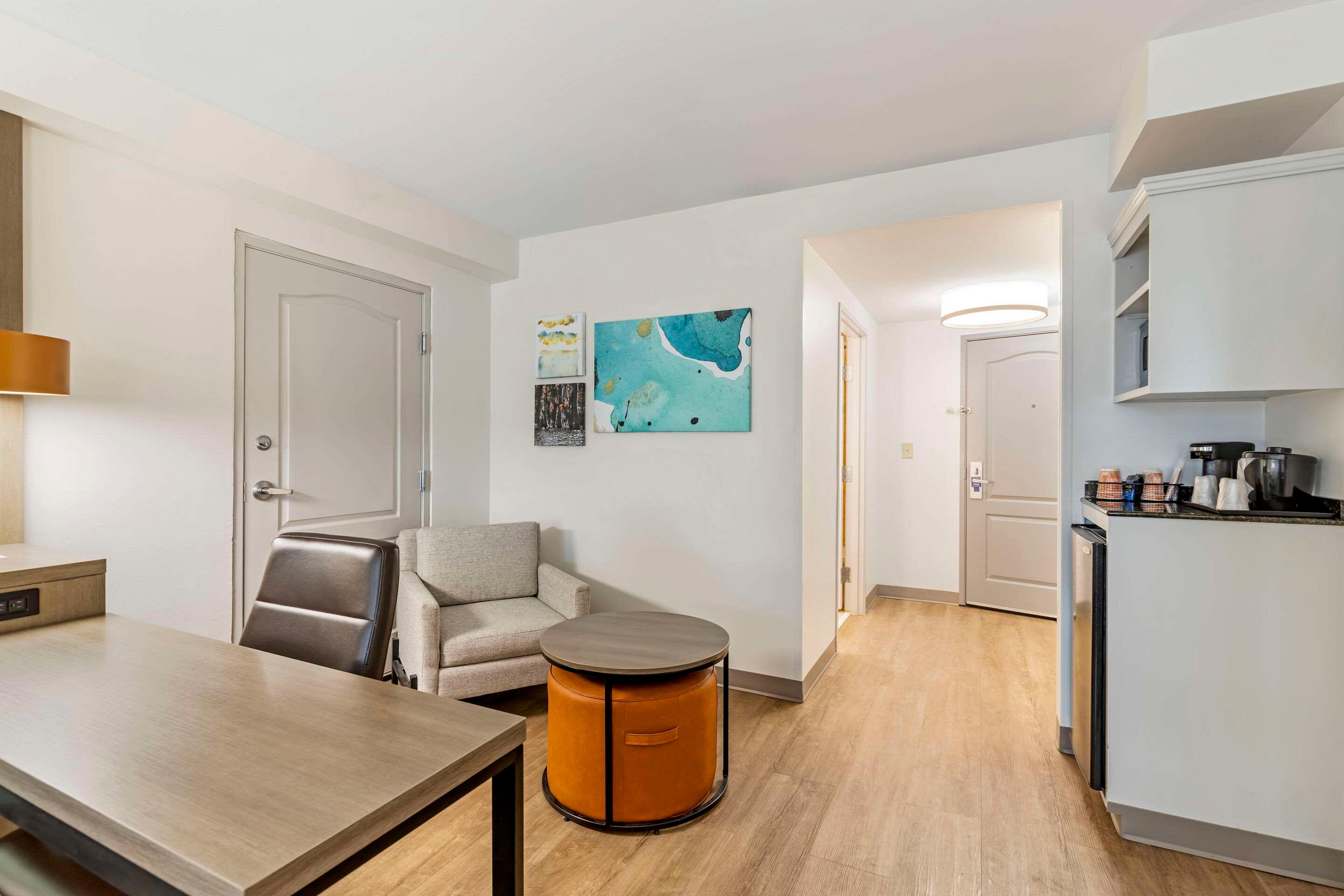 Suite Two Queen Beds