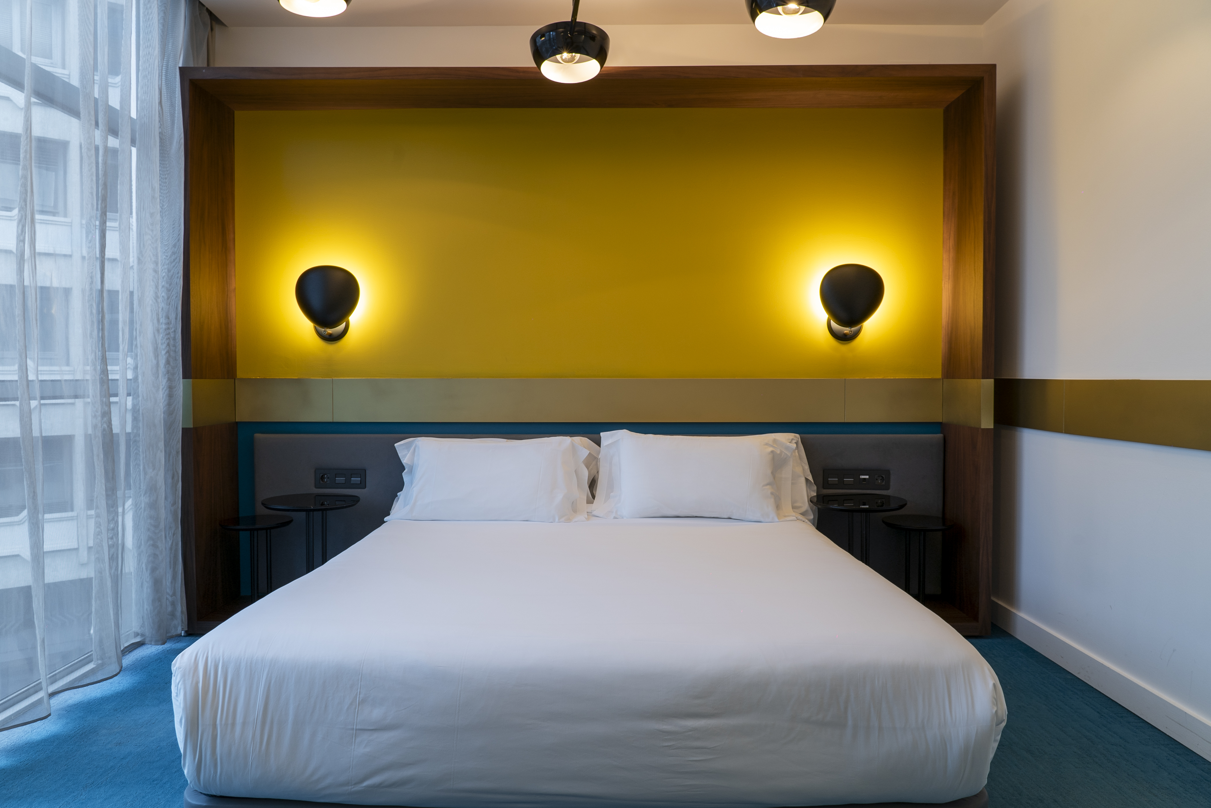 Double or Twin Standard