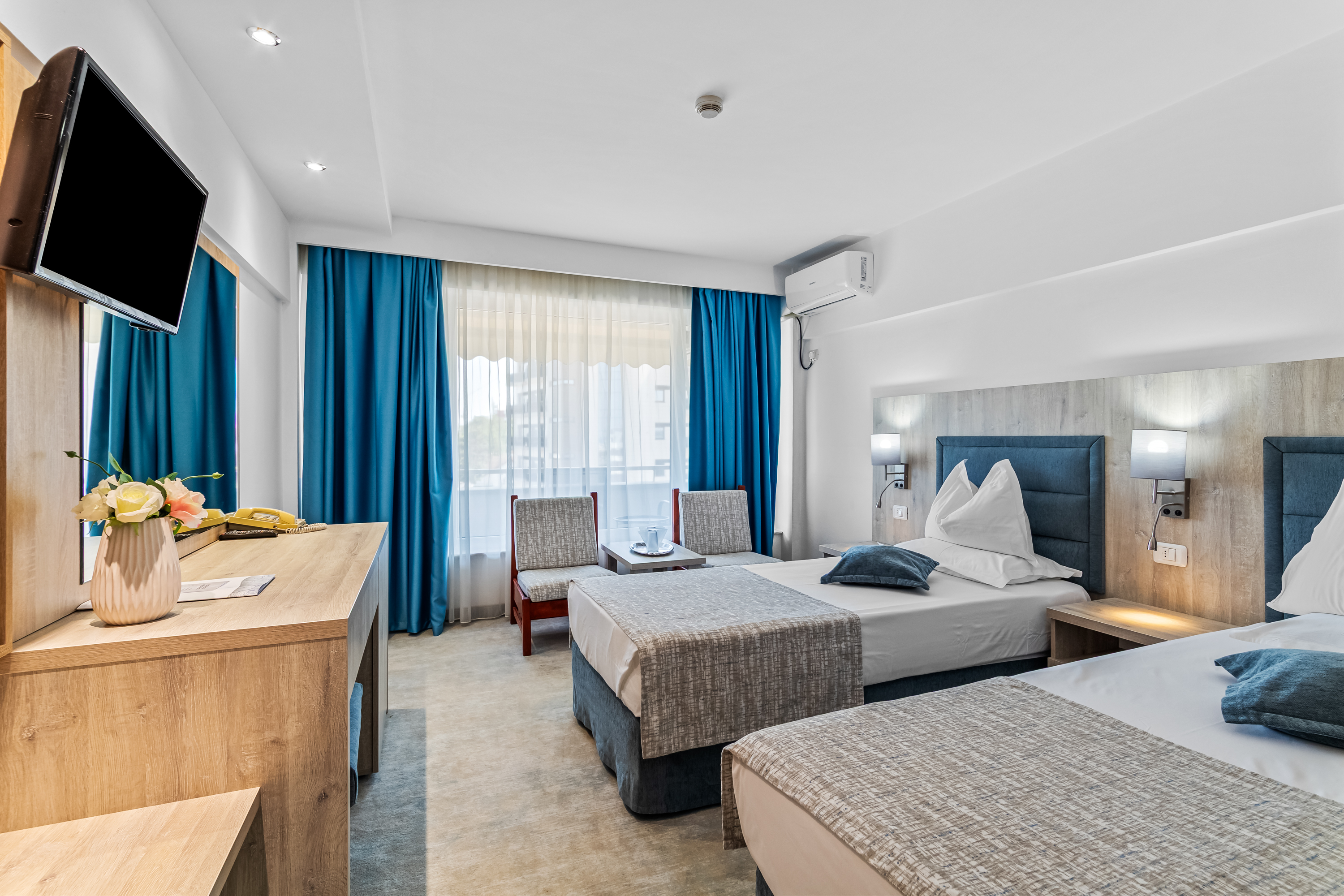 Double or Twin Superior