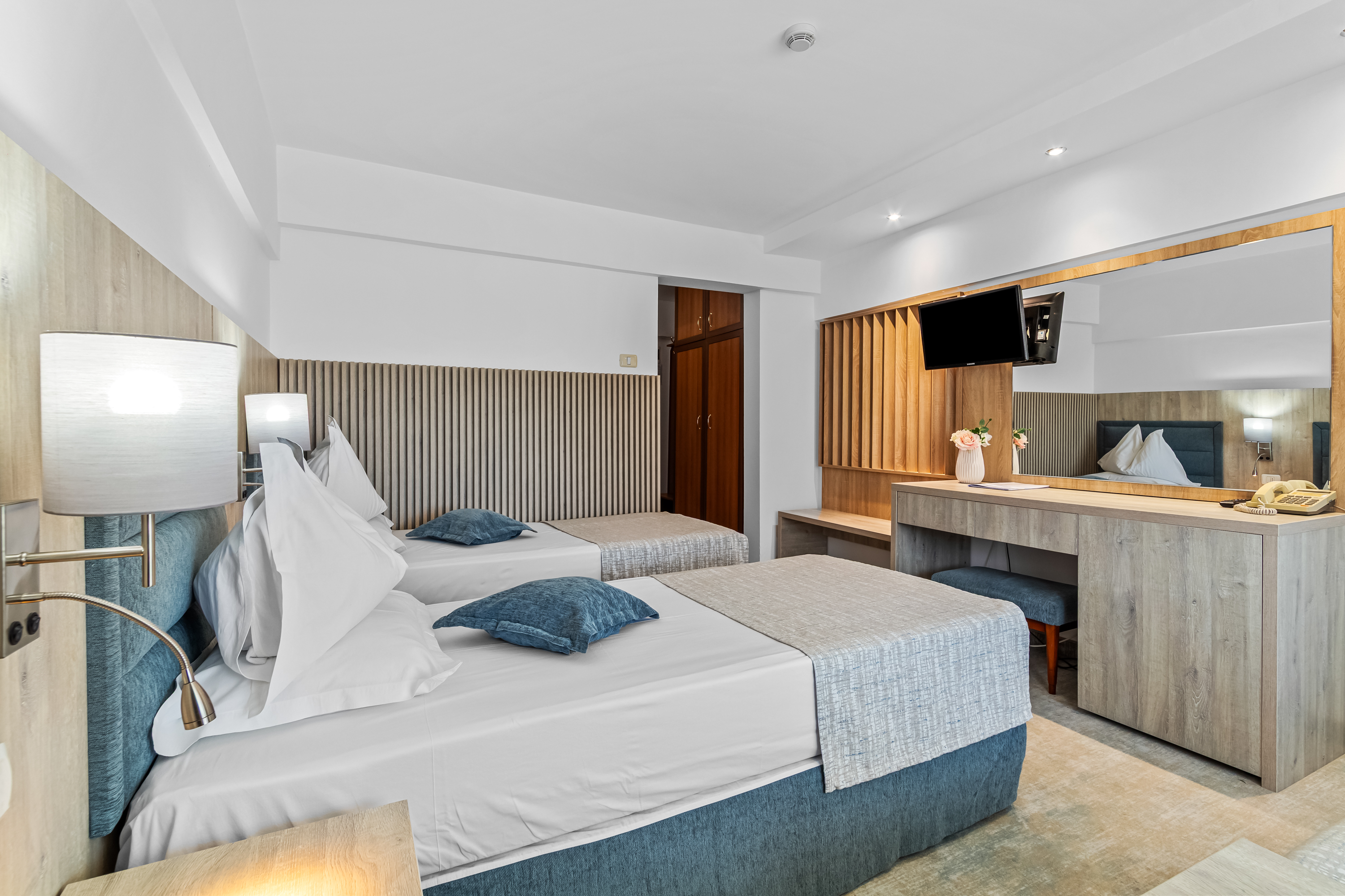 Double or Twin Superior