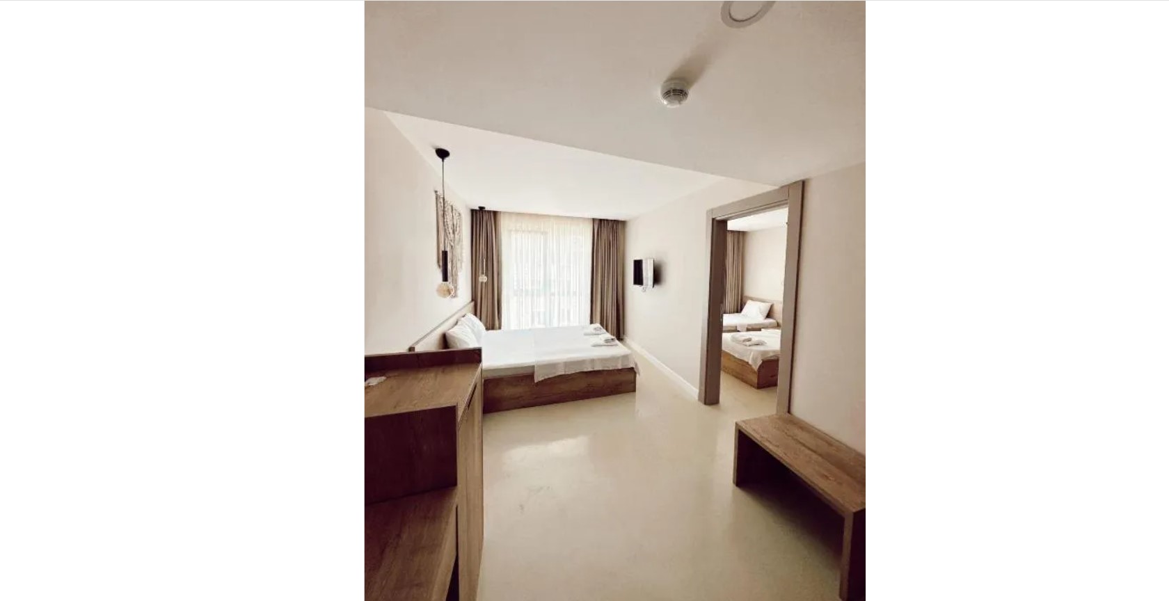 Family Room Deluxe Pool View