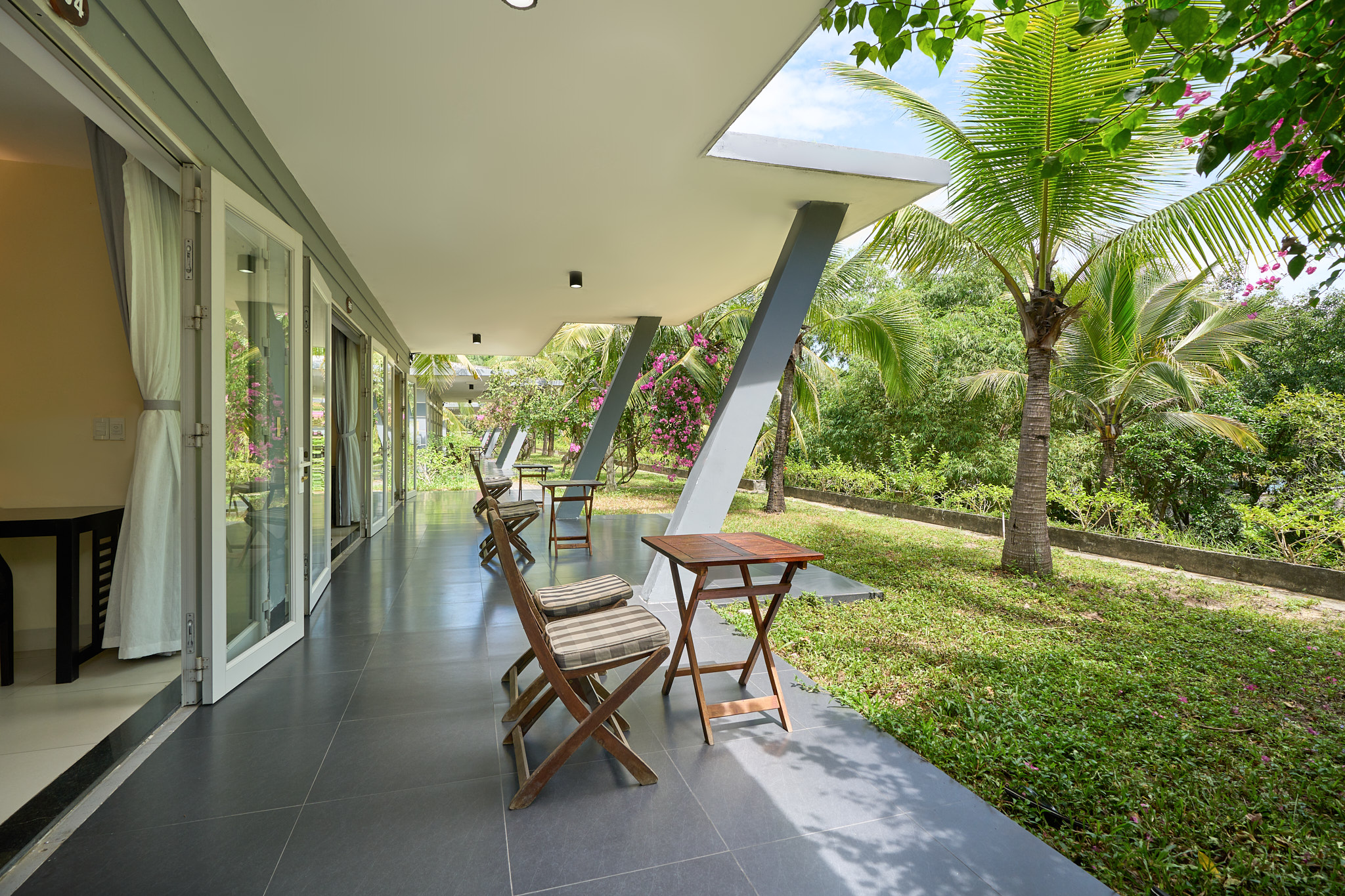 Double or Twin Deluxe Sea View