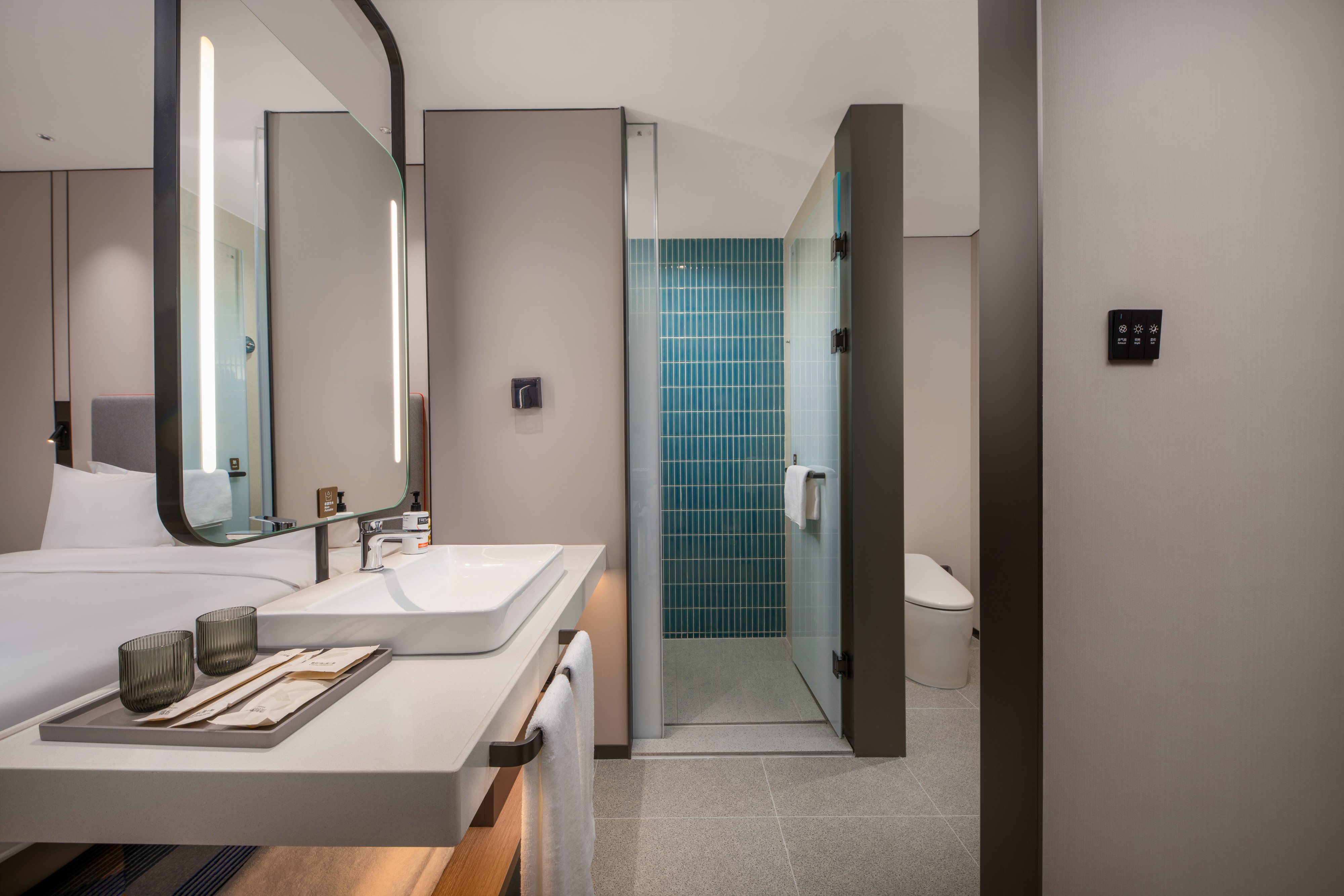 Double or Twin Standard